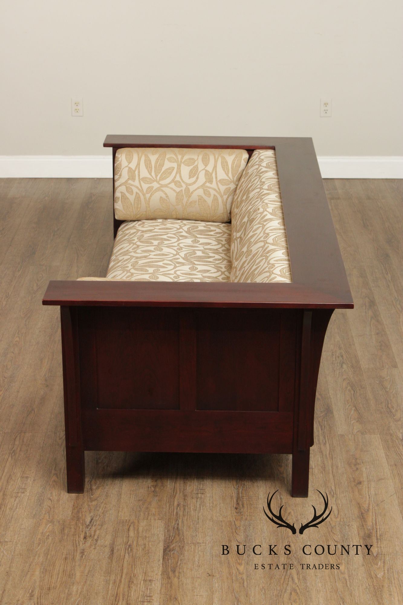 Stickley Mission Collection Cherry Prairie Settle