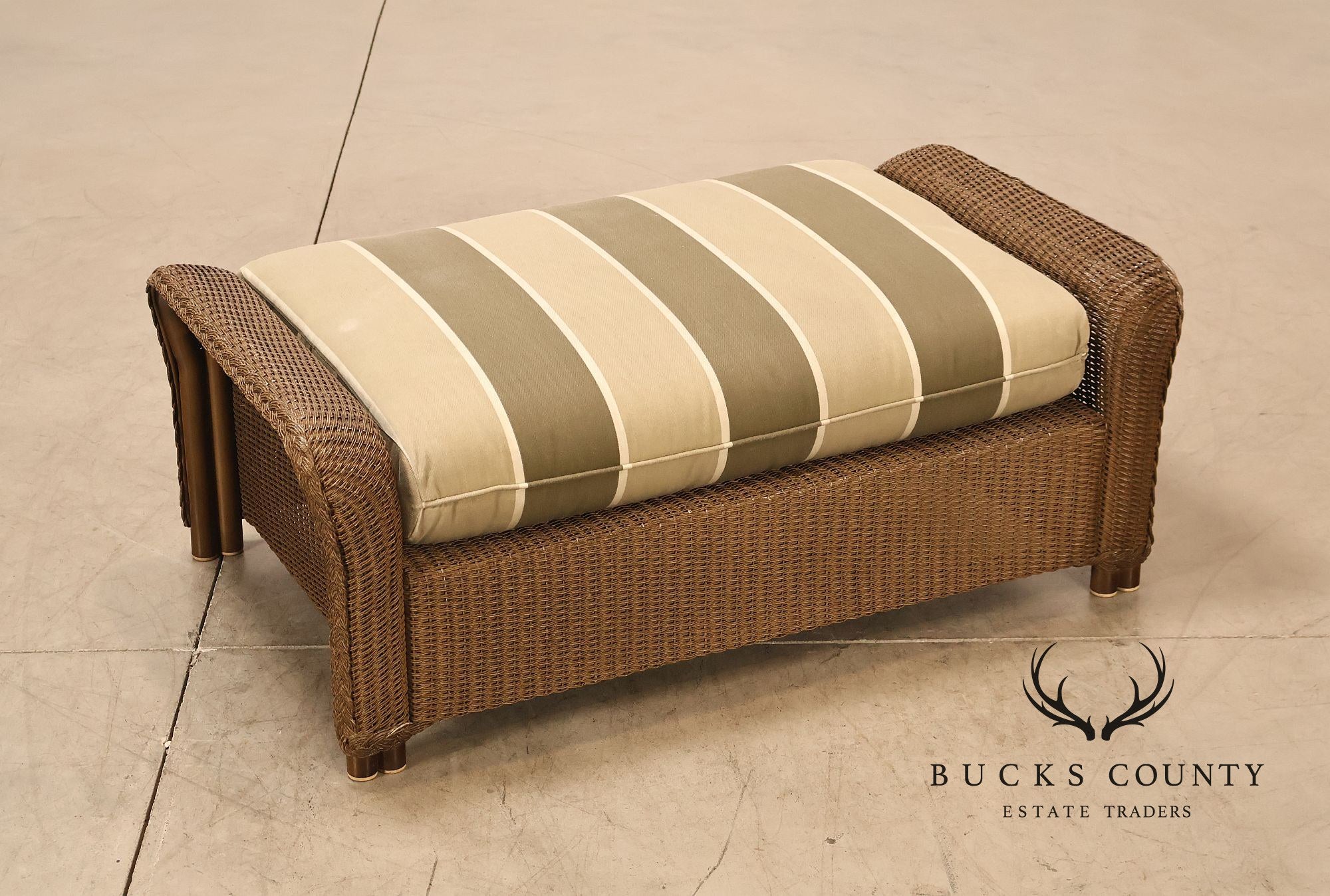 Lloyd Flanders 'Reflections' Outdoor Wicker Ottoman