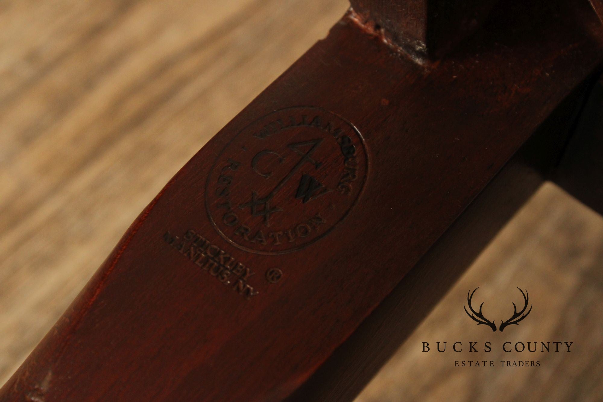 Stickley Williamsburg Reserve Set Of Four Mahogany Queen Anne Side Dining Chairs