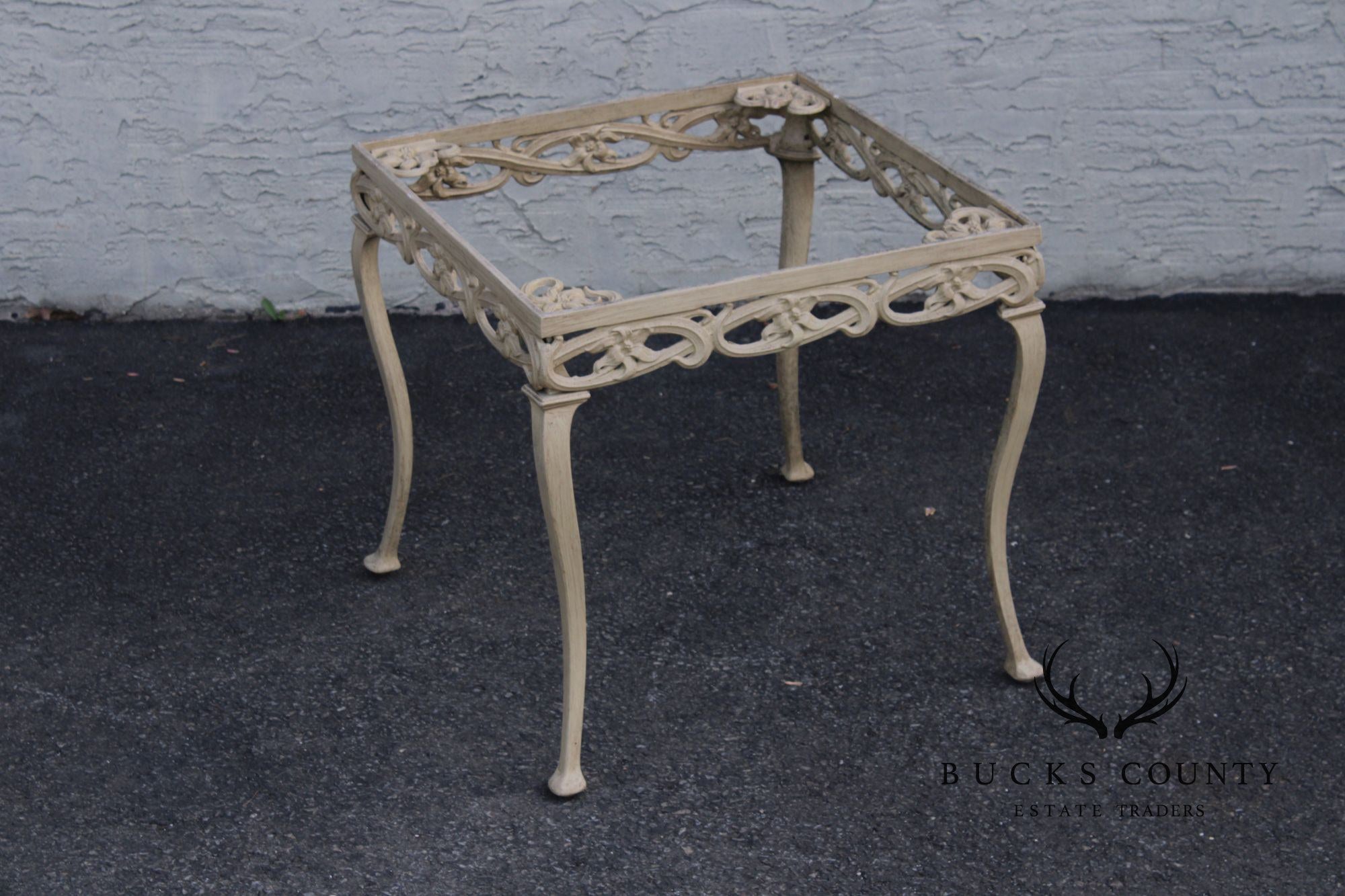 BROWN JORDAN CAST ALUMINUM 'DAY LILY' OUTDOOR PATIO SIDE TABLE