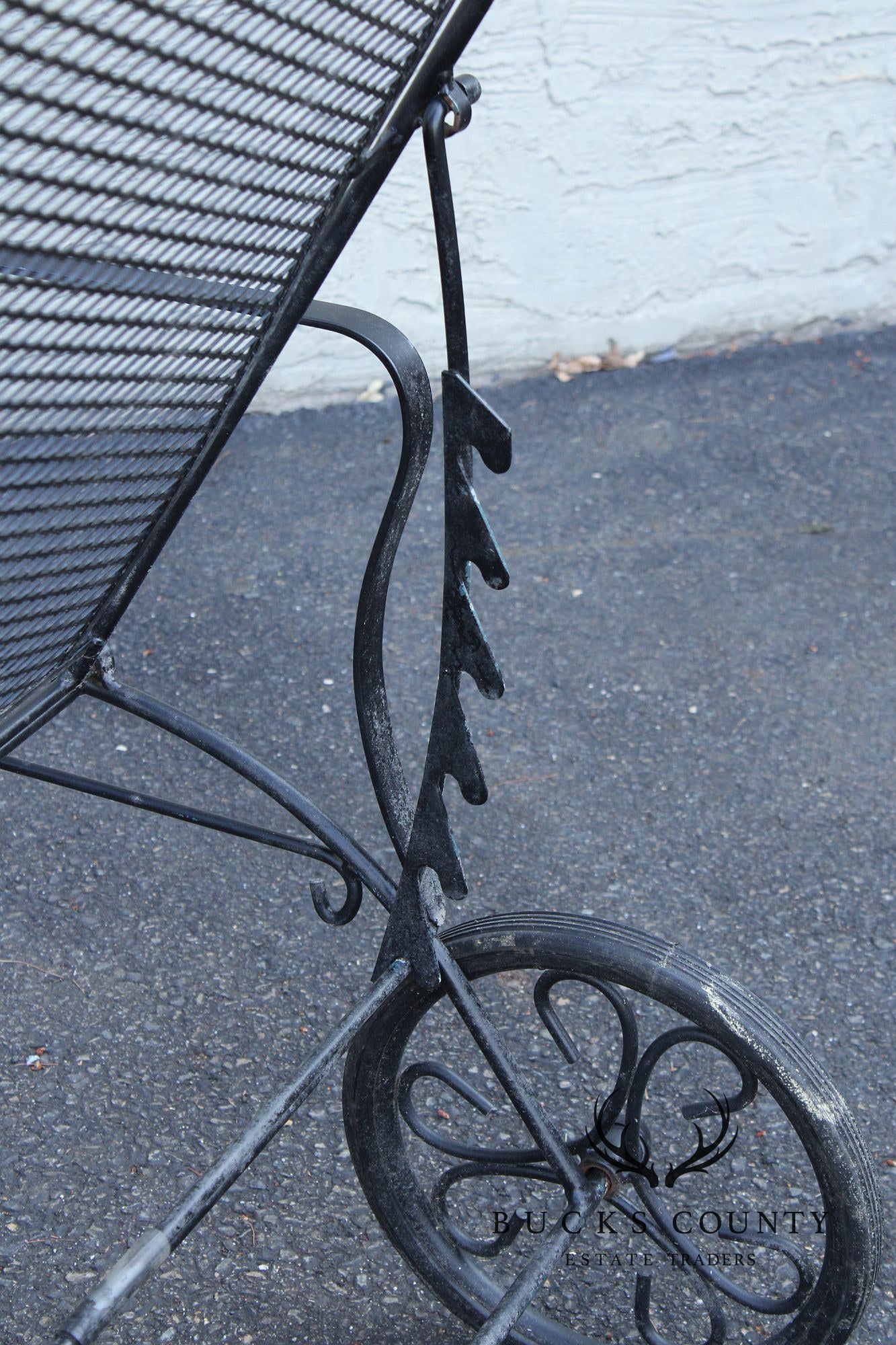 Vintage Wrought Iron Outdoor Patio Chaise Lounge