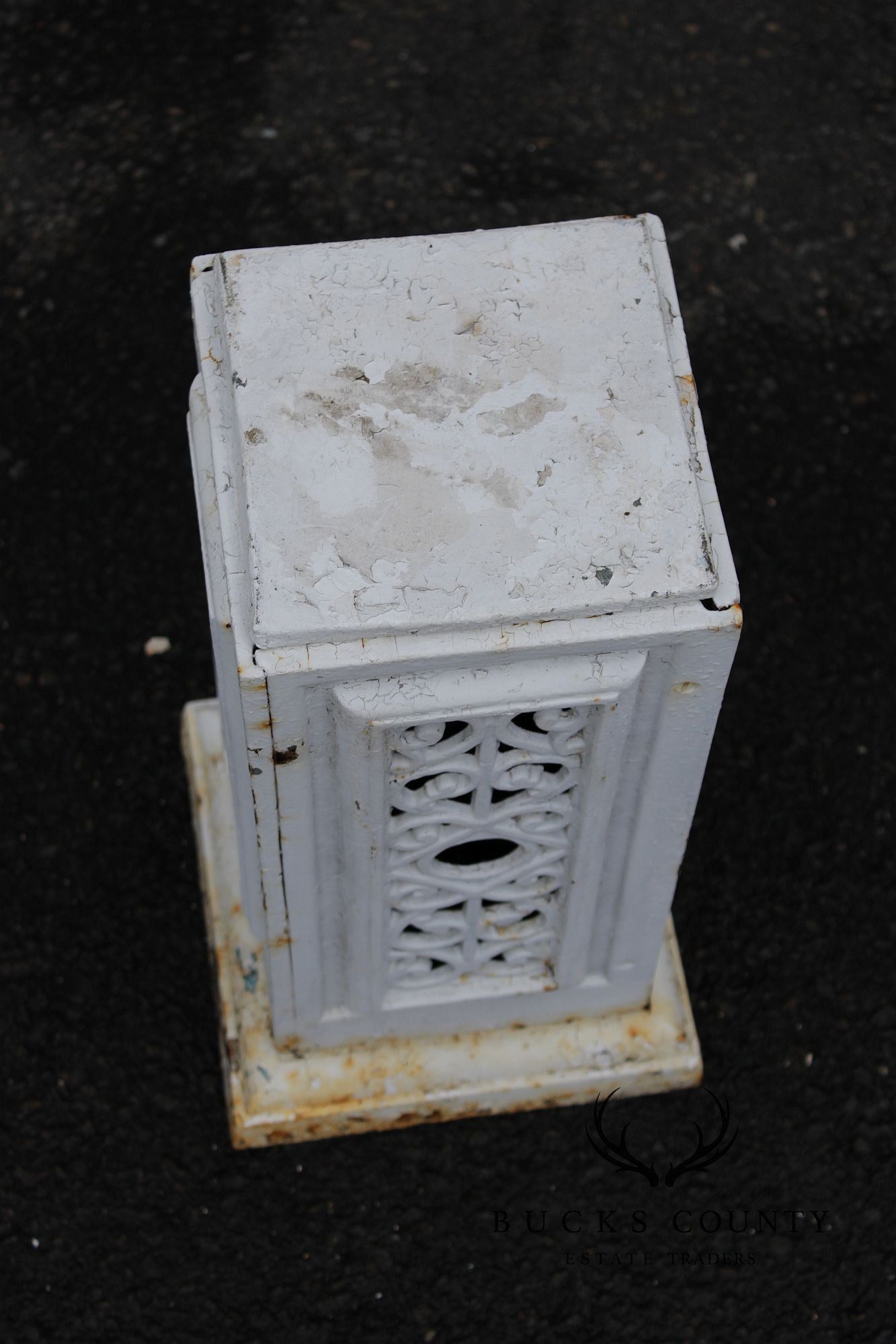 Vintage Cast Iron Garden Pedestal