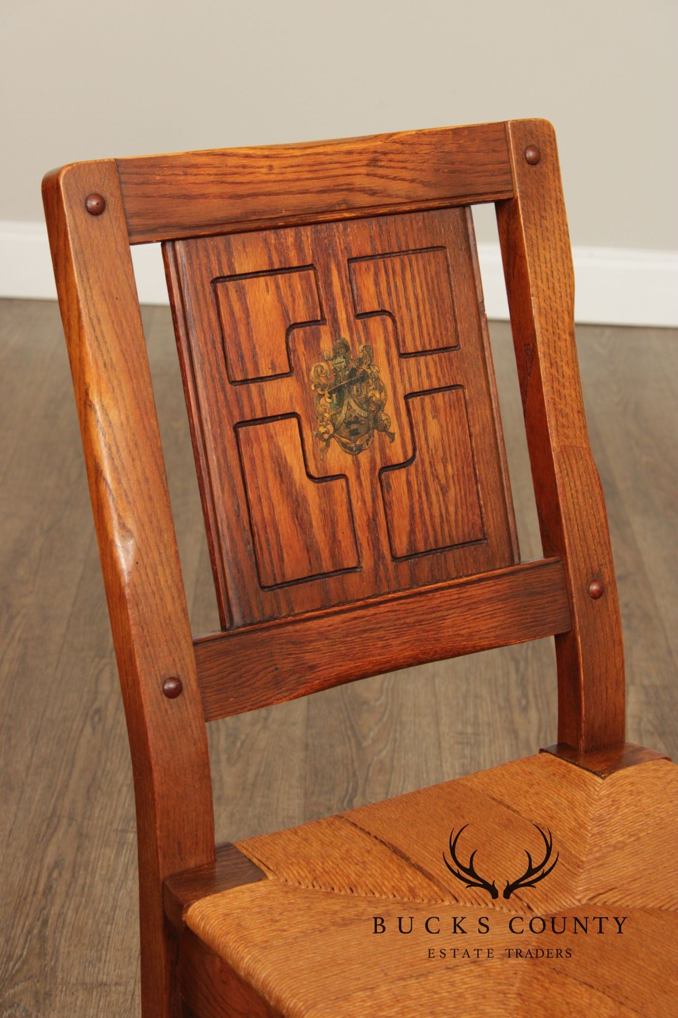 English Traditional Style Oak Side Chair
