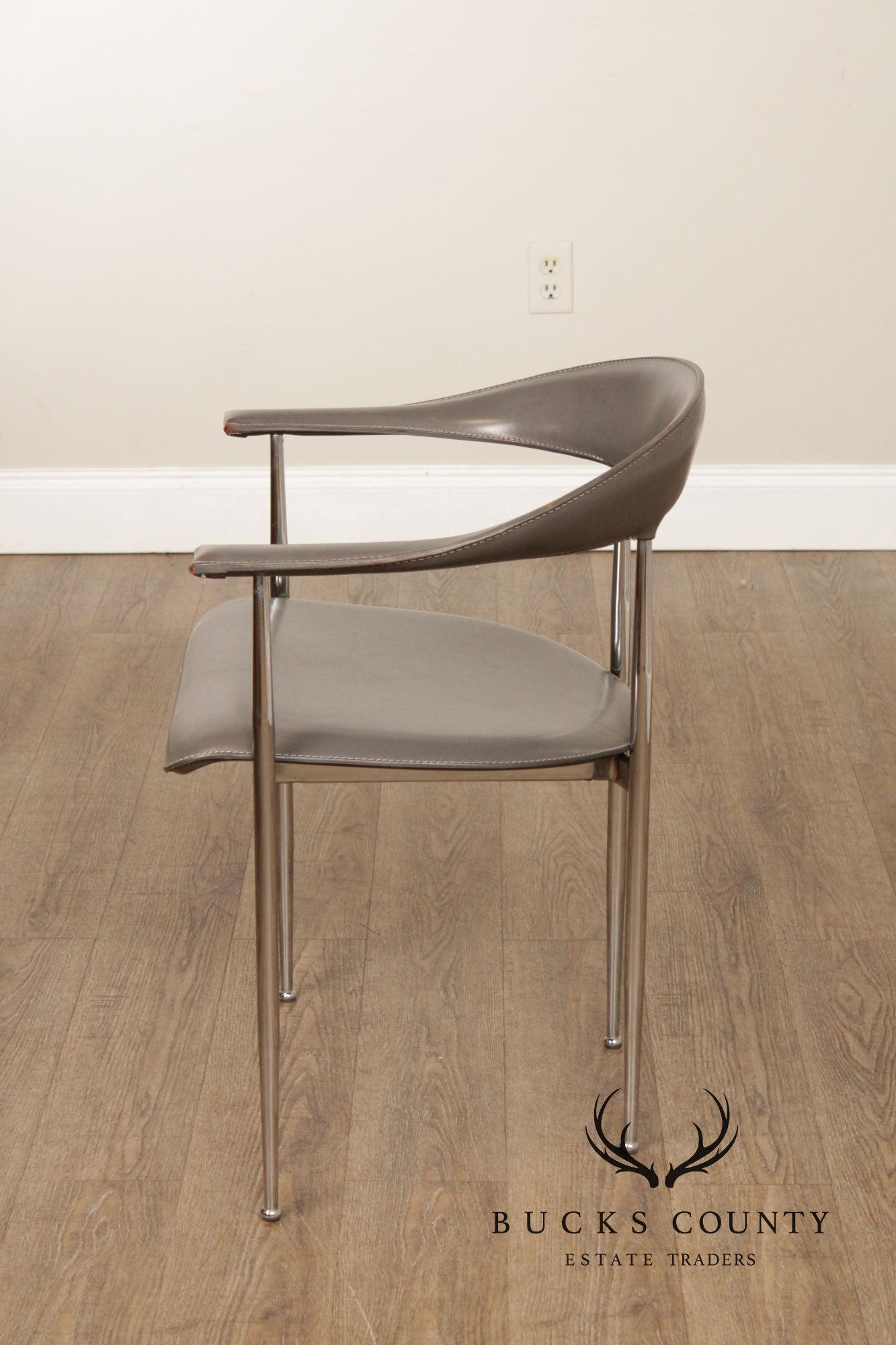 Fasem Italian Modern Pair of 'P40' Armchairs