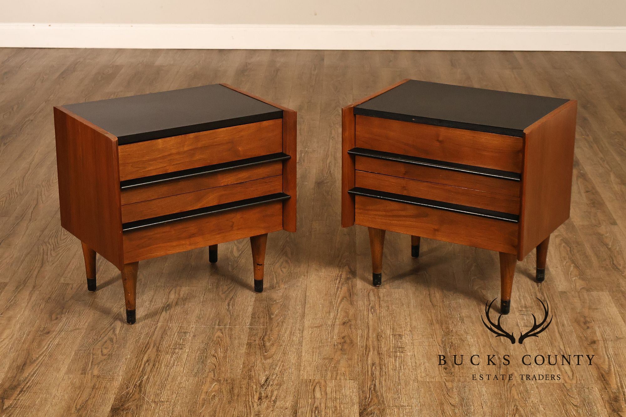 American of Martinsville Mid Century Modern Pair of Nightstands