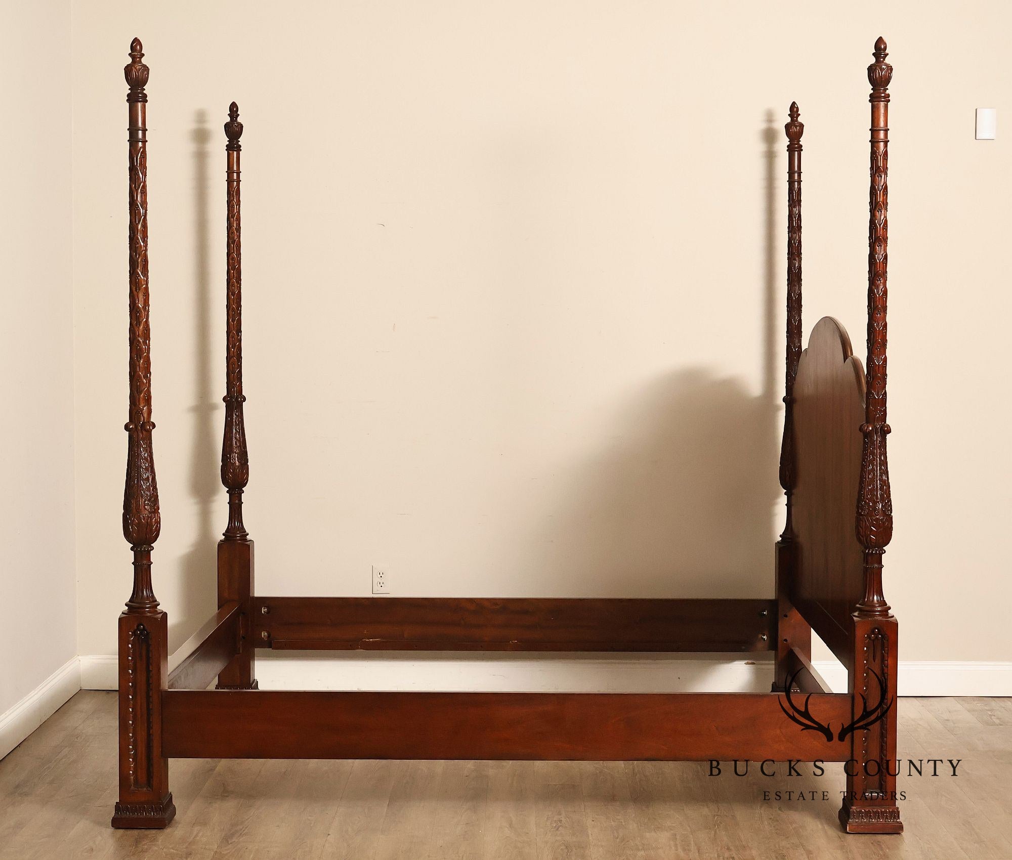Oscar De La Renta For Century Furniture Mahogany King Size Poster Bed