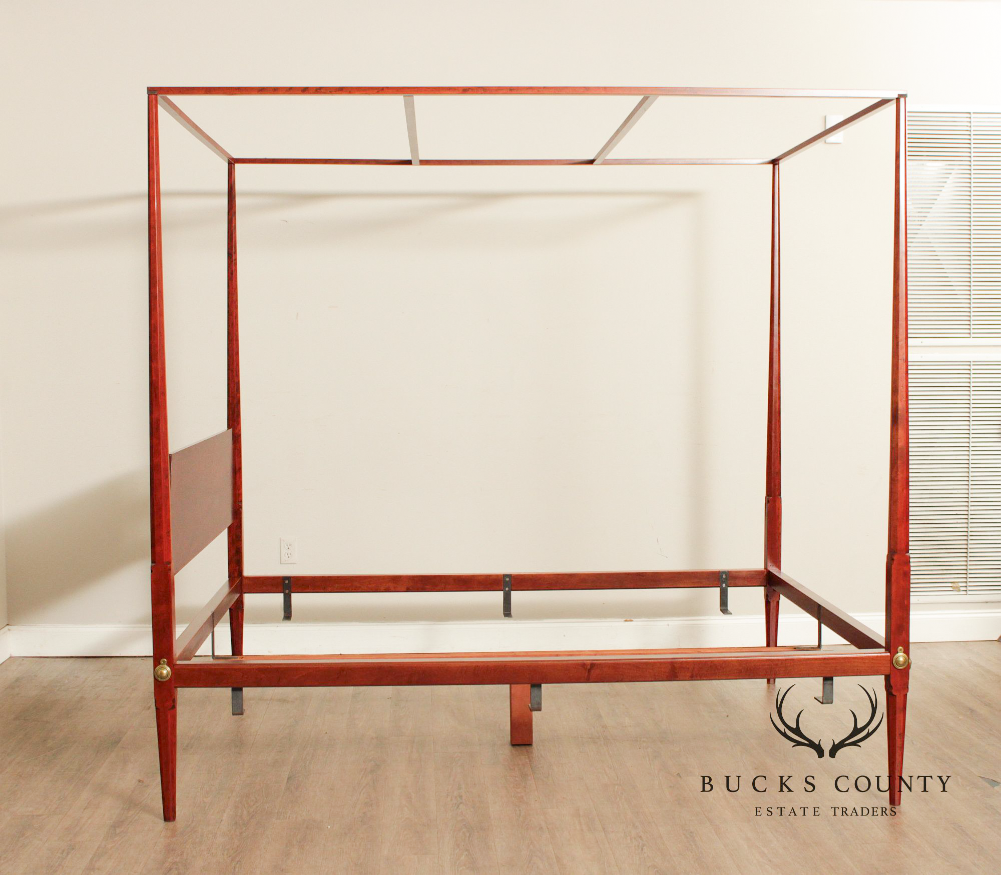 D.R. Dimes Benchmark Collection Cherry Queen Poster Bed