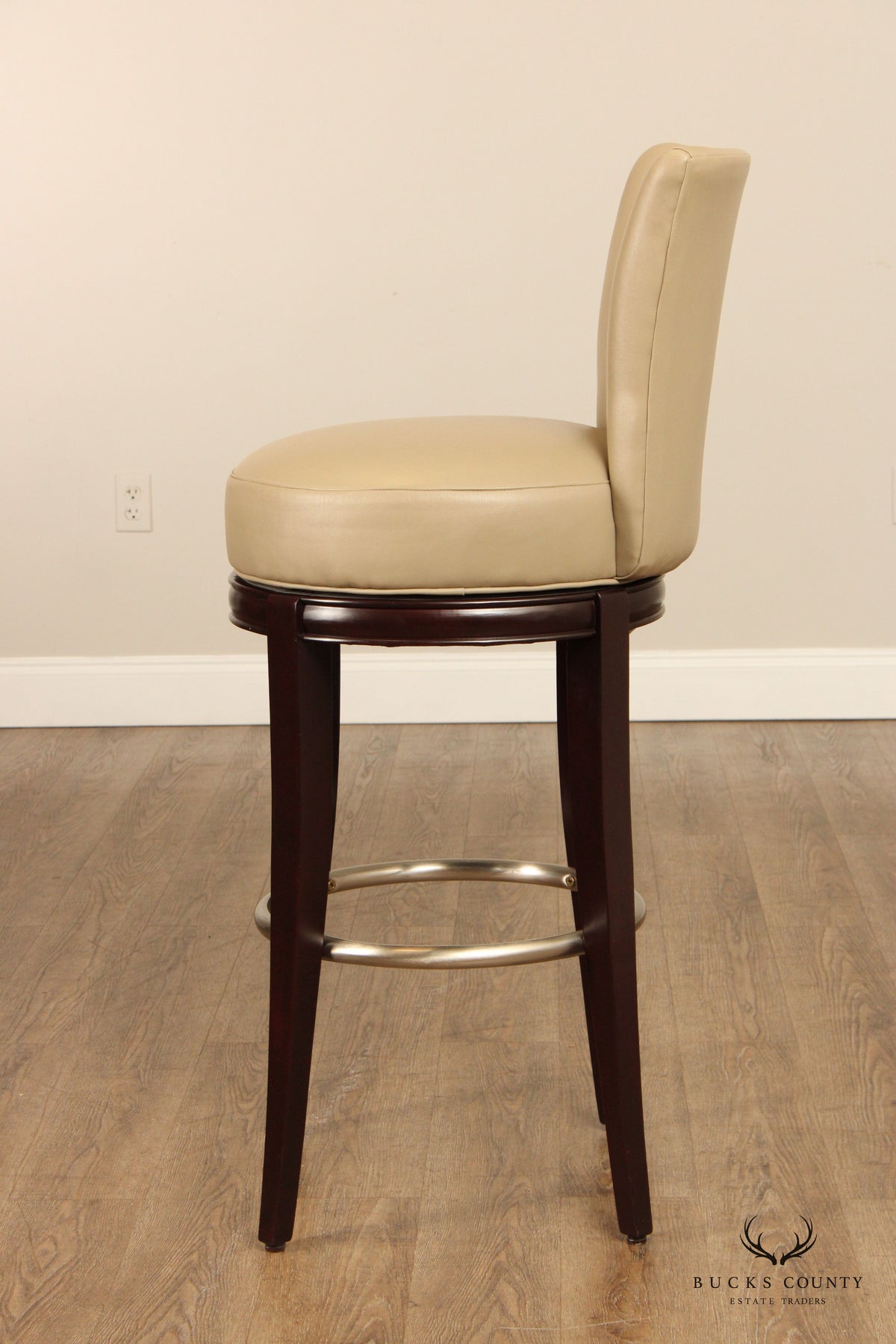 Designmaster Set Of Four 'Danbury' Leather Swivel Bar Stools
