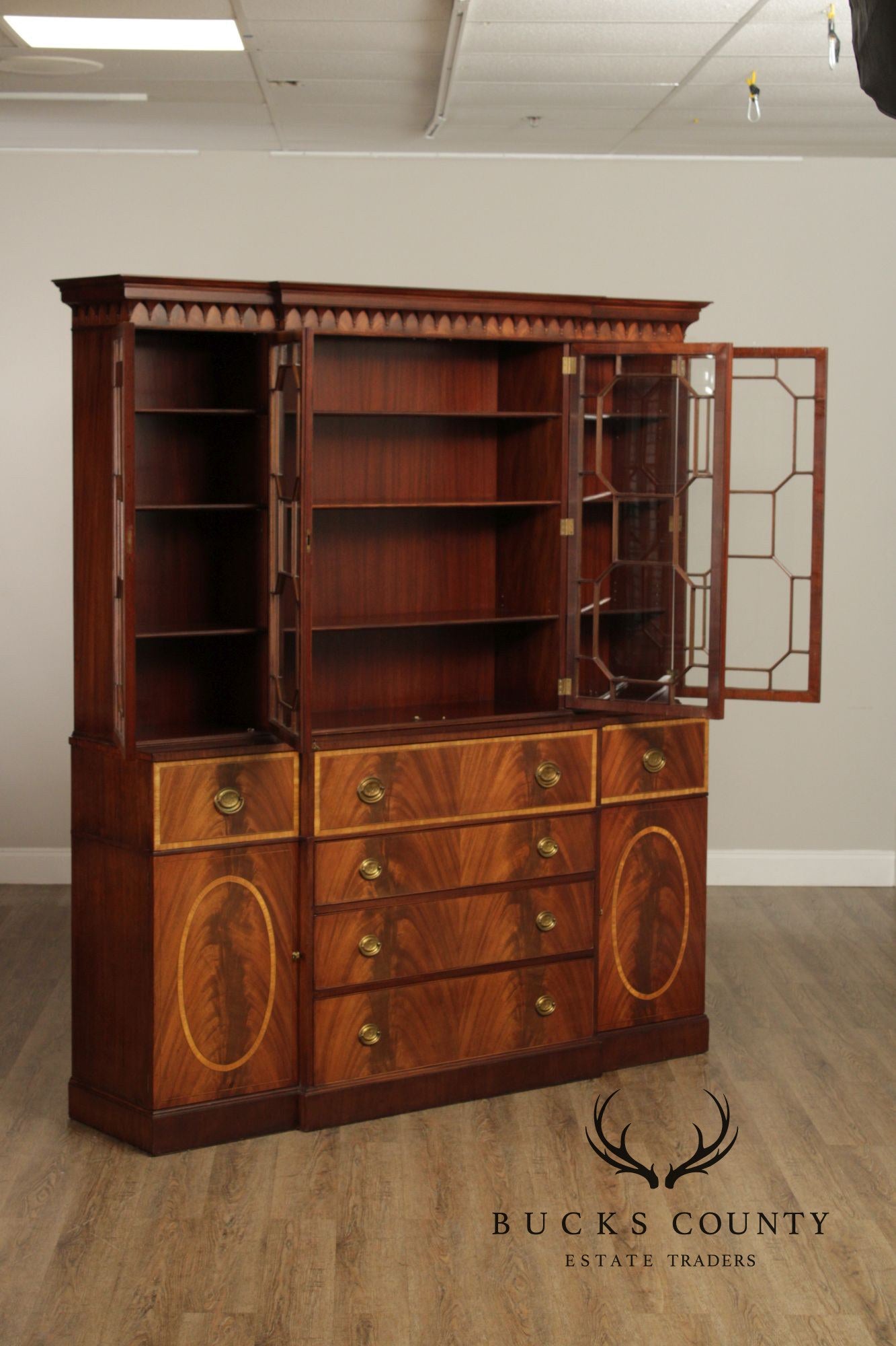 1940's Georgian Style Mahogany Breakfront Secretary Bookcase With Inlaid Detailing