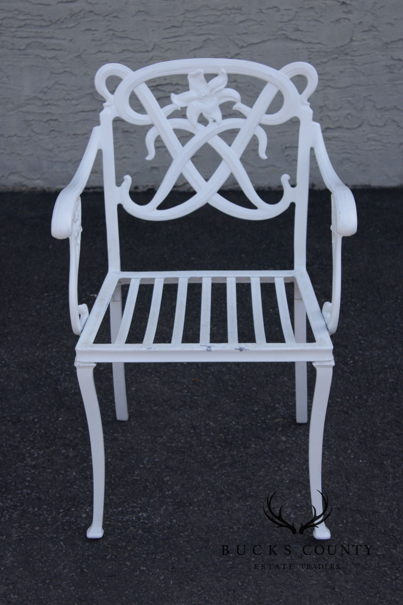 Brown Jordan Set of Eight Cast Aluminum 'Day Lily' Outdoor Dining Chairs