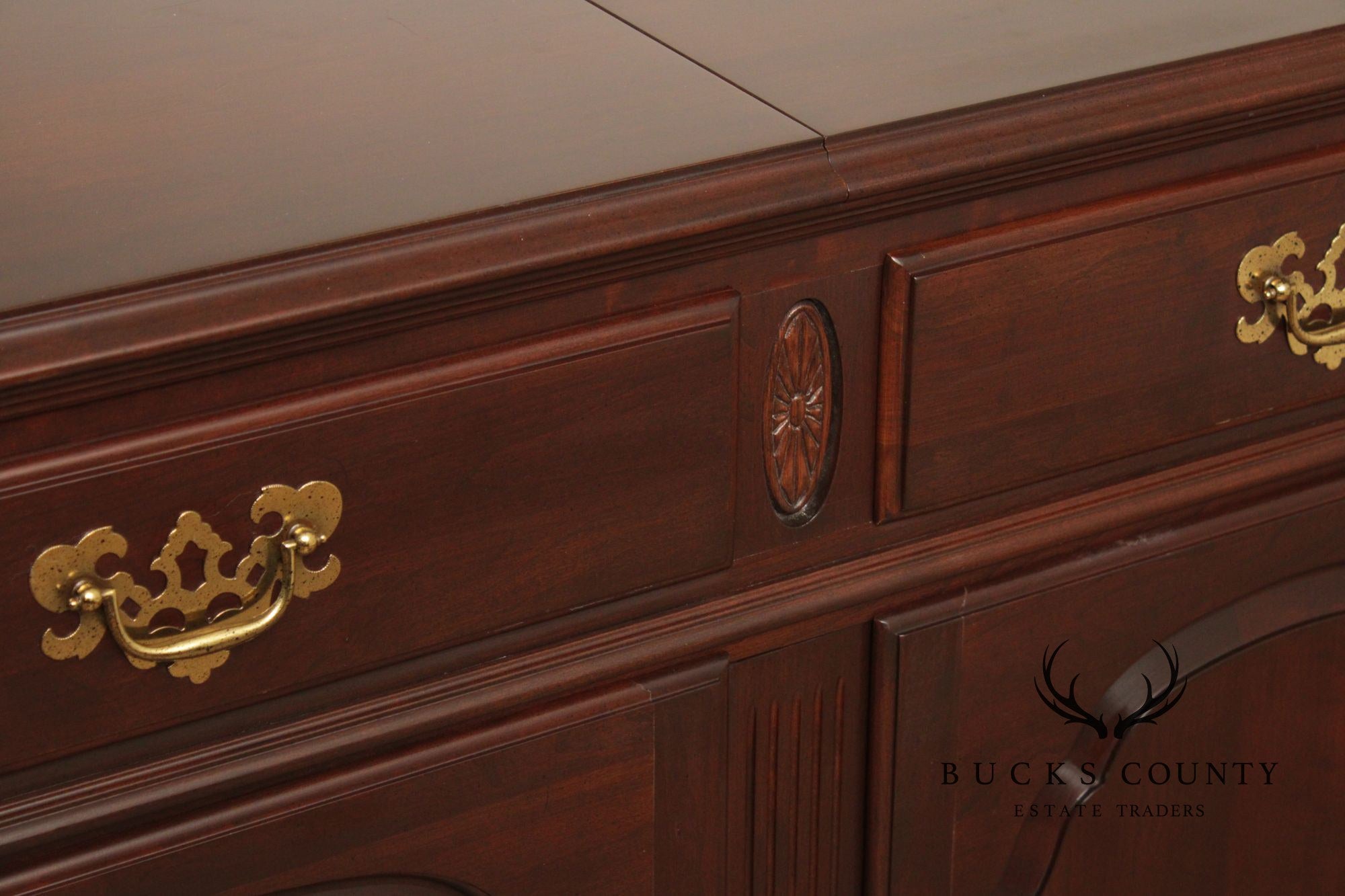 Ethan Allen Georgian Court Chippendale Style Cherry Flip Top Server