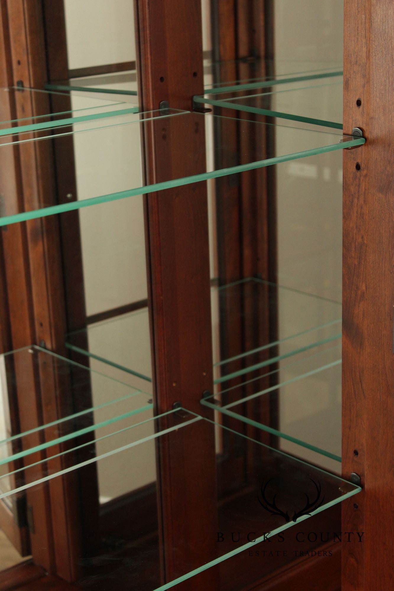 Pennsylvania House Cherry Colonial Style Lighted China Cabinet Hutch