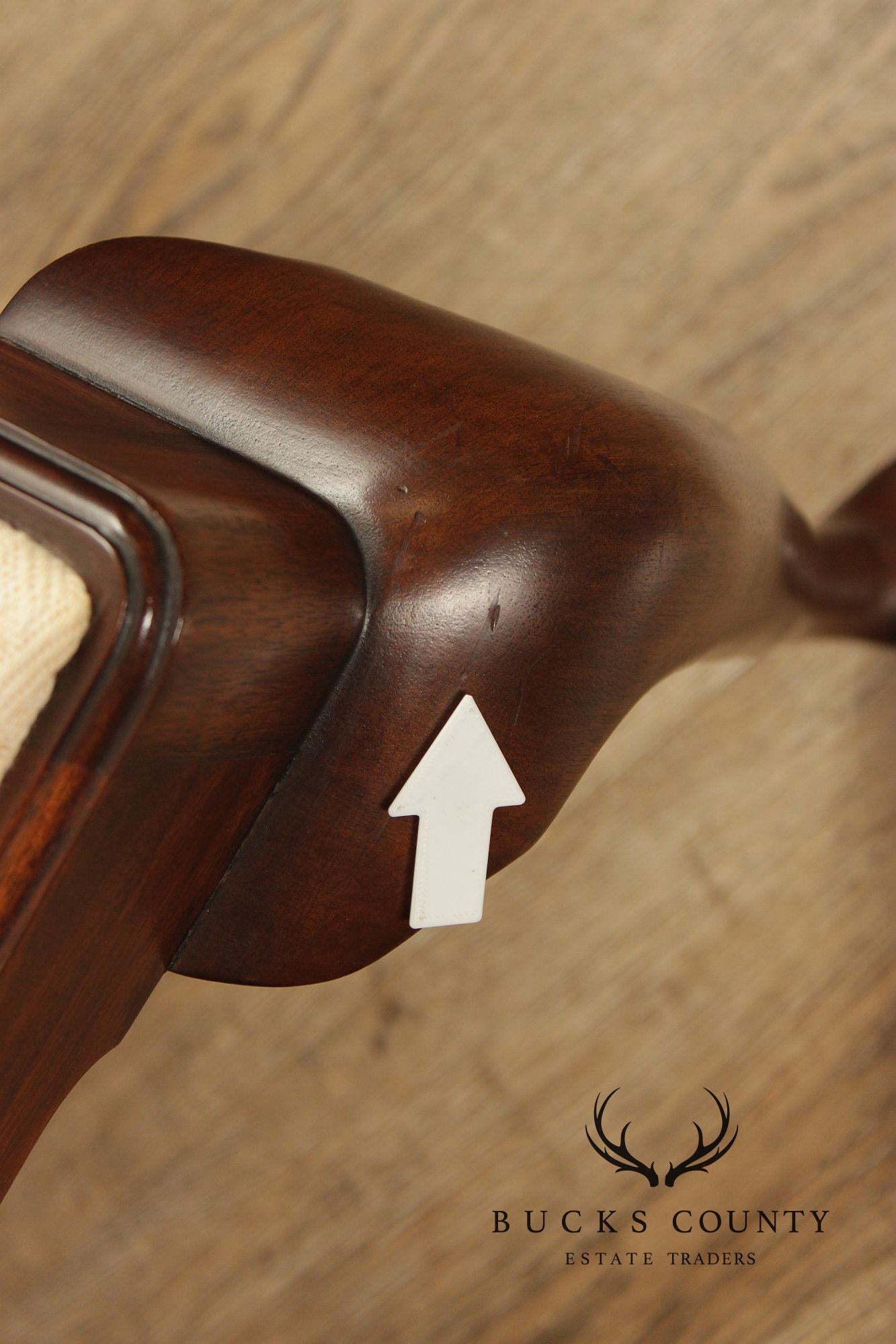 Henkel Harris Queen Anne Style Set of Eight Mahogany Dining Chairs