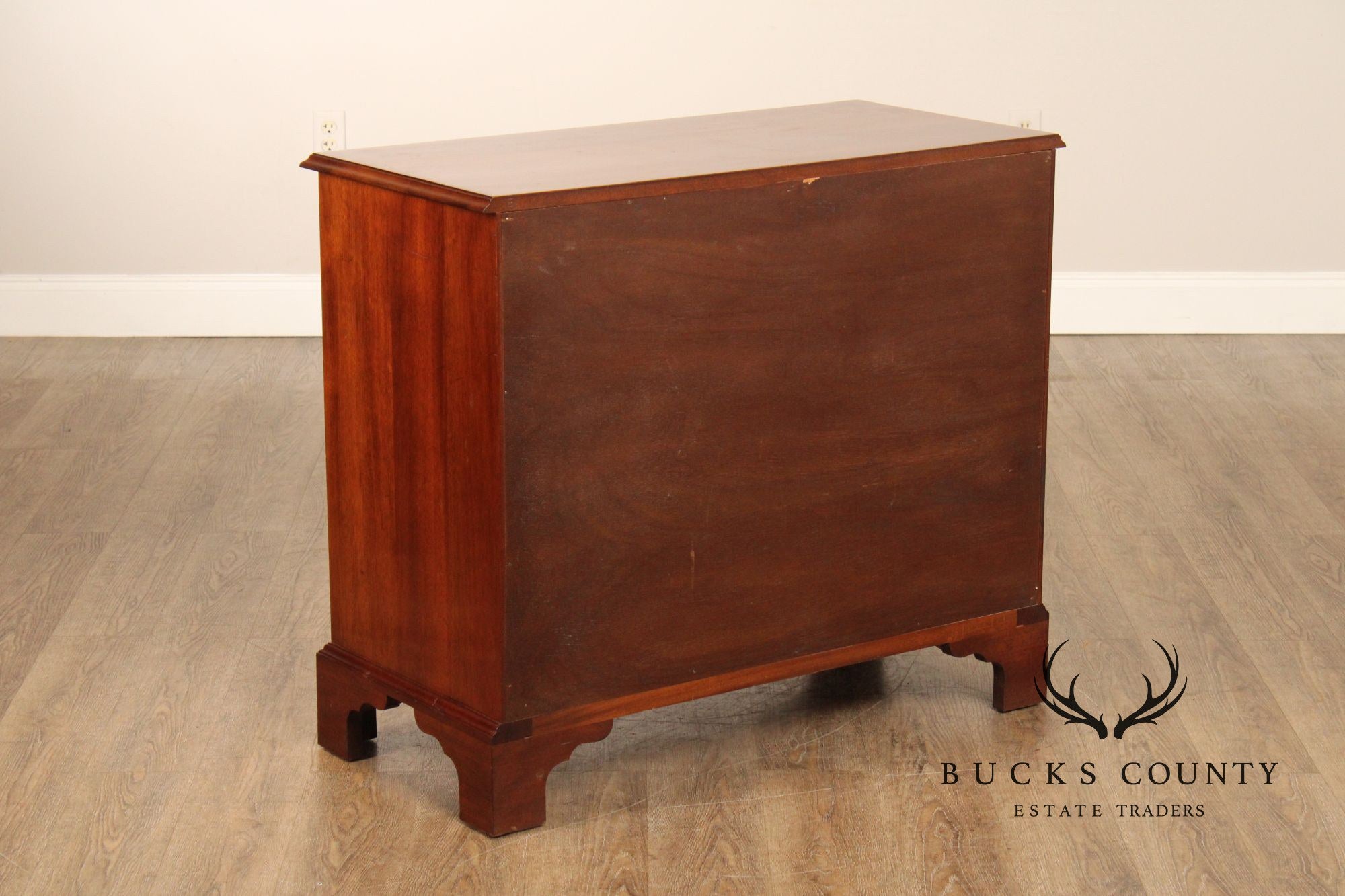 STICKLEY BACHELOR CHEST