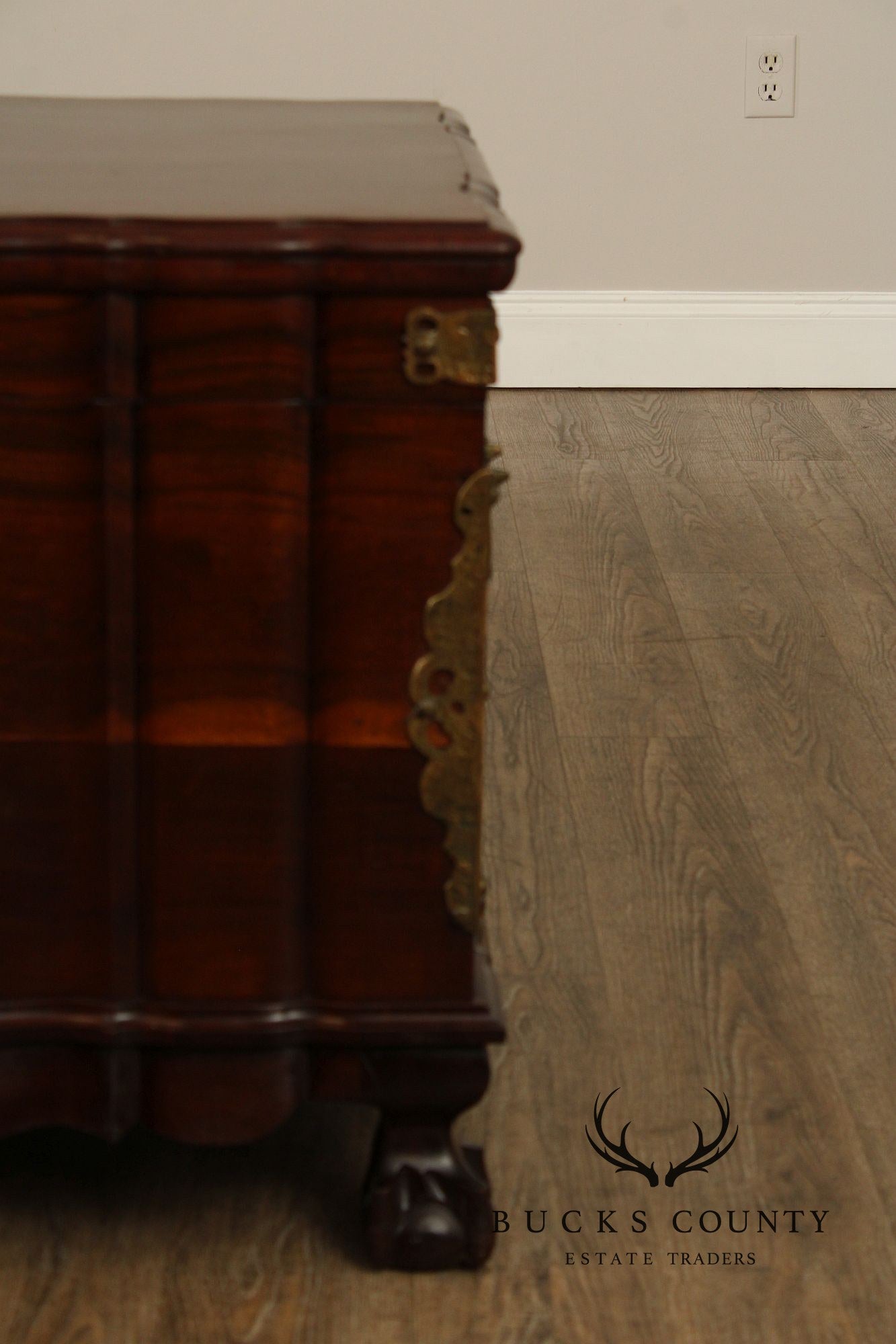 Colonial Style Hardwood And Cedar Trousseau Chest