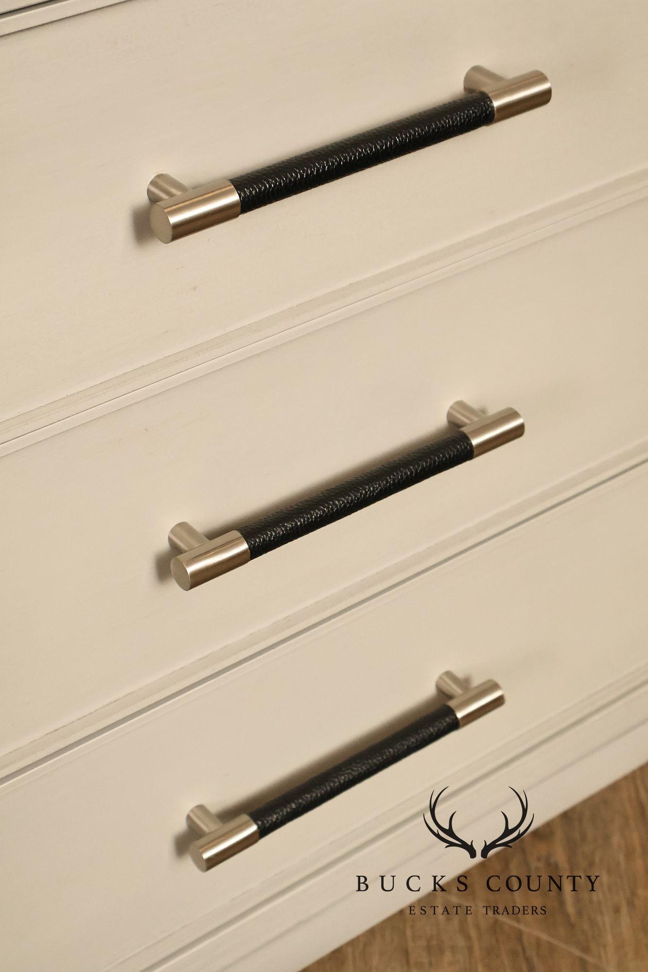 Vanguard Furniture Contemporary Pair Of Grey Three Drawer Chests Night Stands
