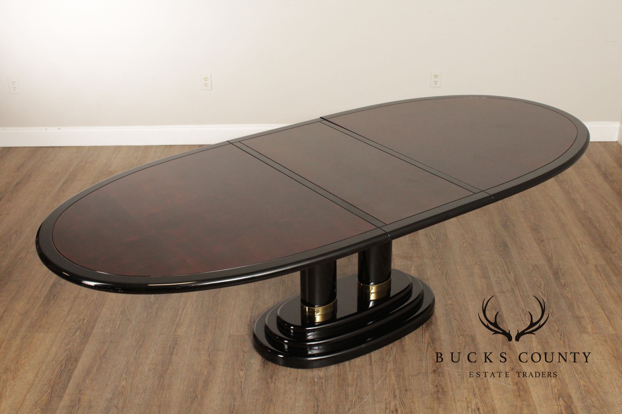 Henredon 'Scene Three' Oval Expandable Black Lacquered And Burl Walnut Dining Table