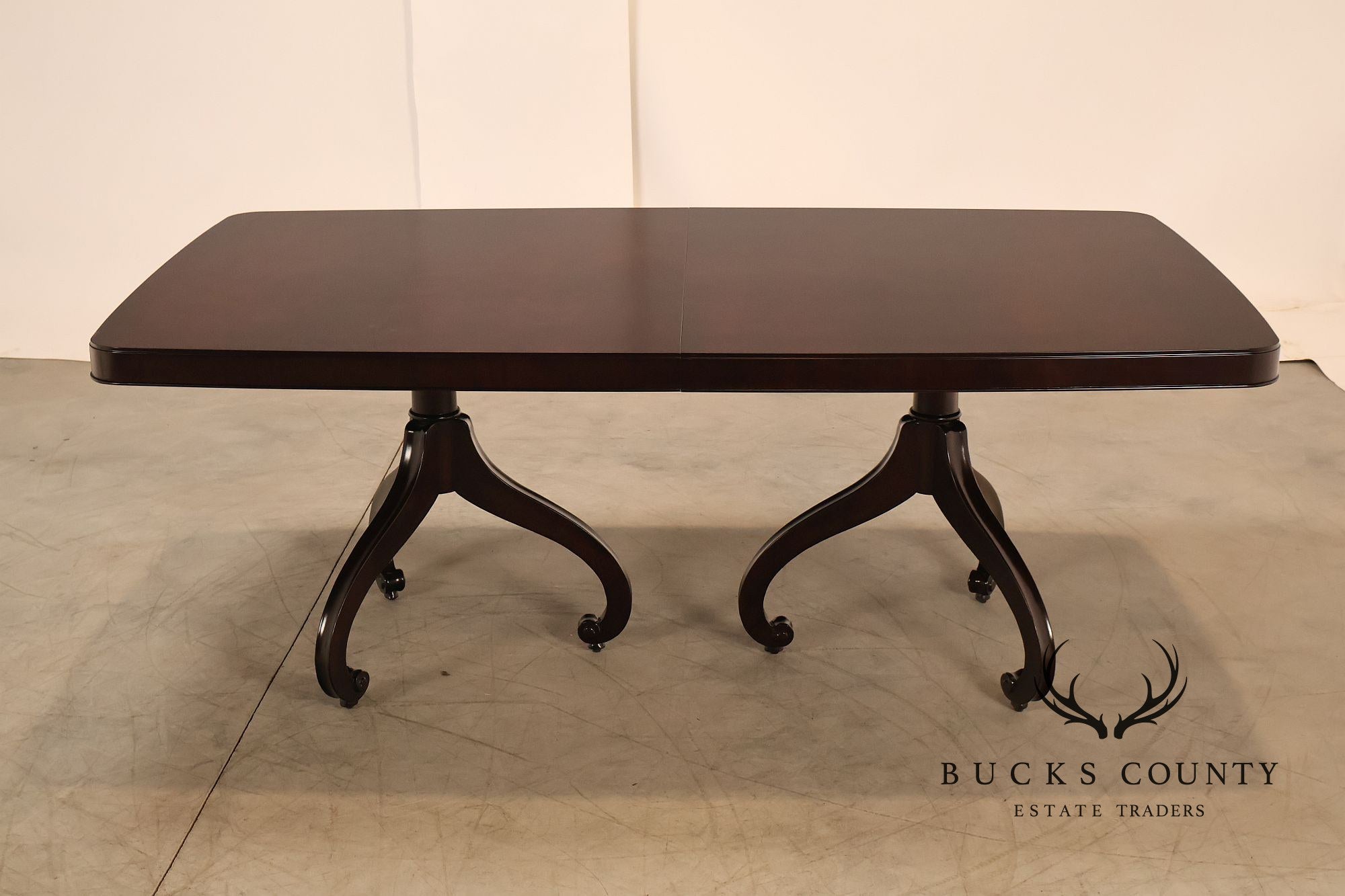 Thomasville Transitional Style Double Pedestal Mahogany Dining Table
