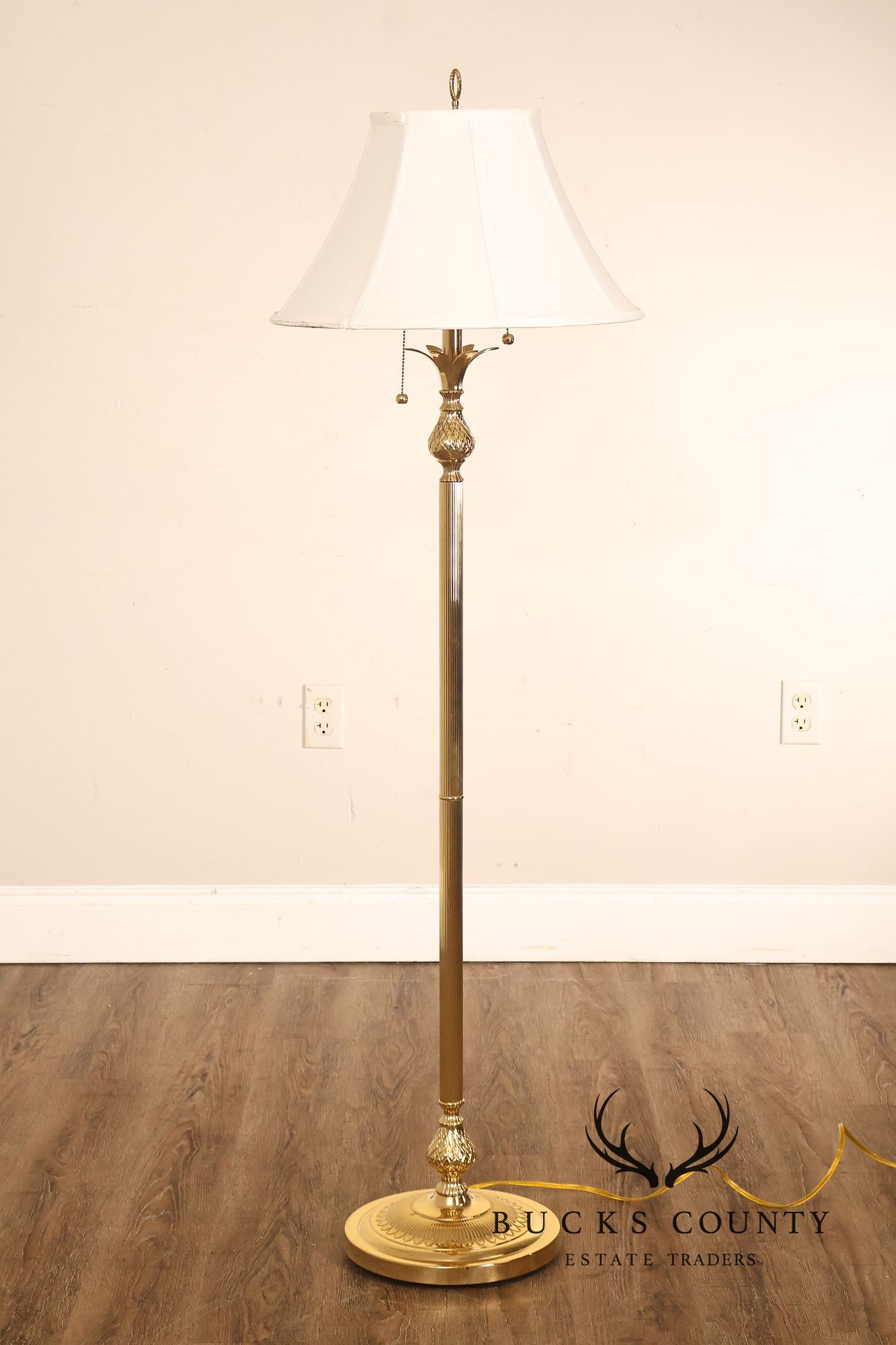 Traditional Brass Double Light Pineapple Accent Floor Lamp With Shade
