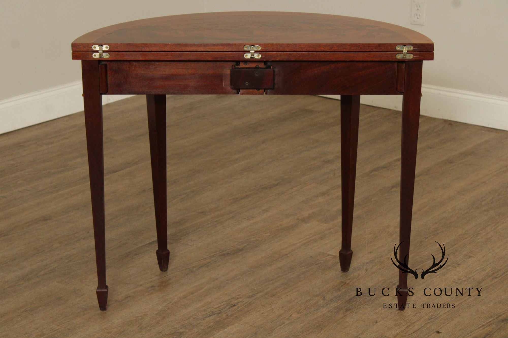 Hekman Federal Style Mahogany And Yew Wood Demilune Game Table