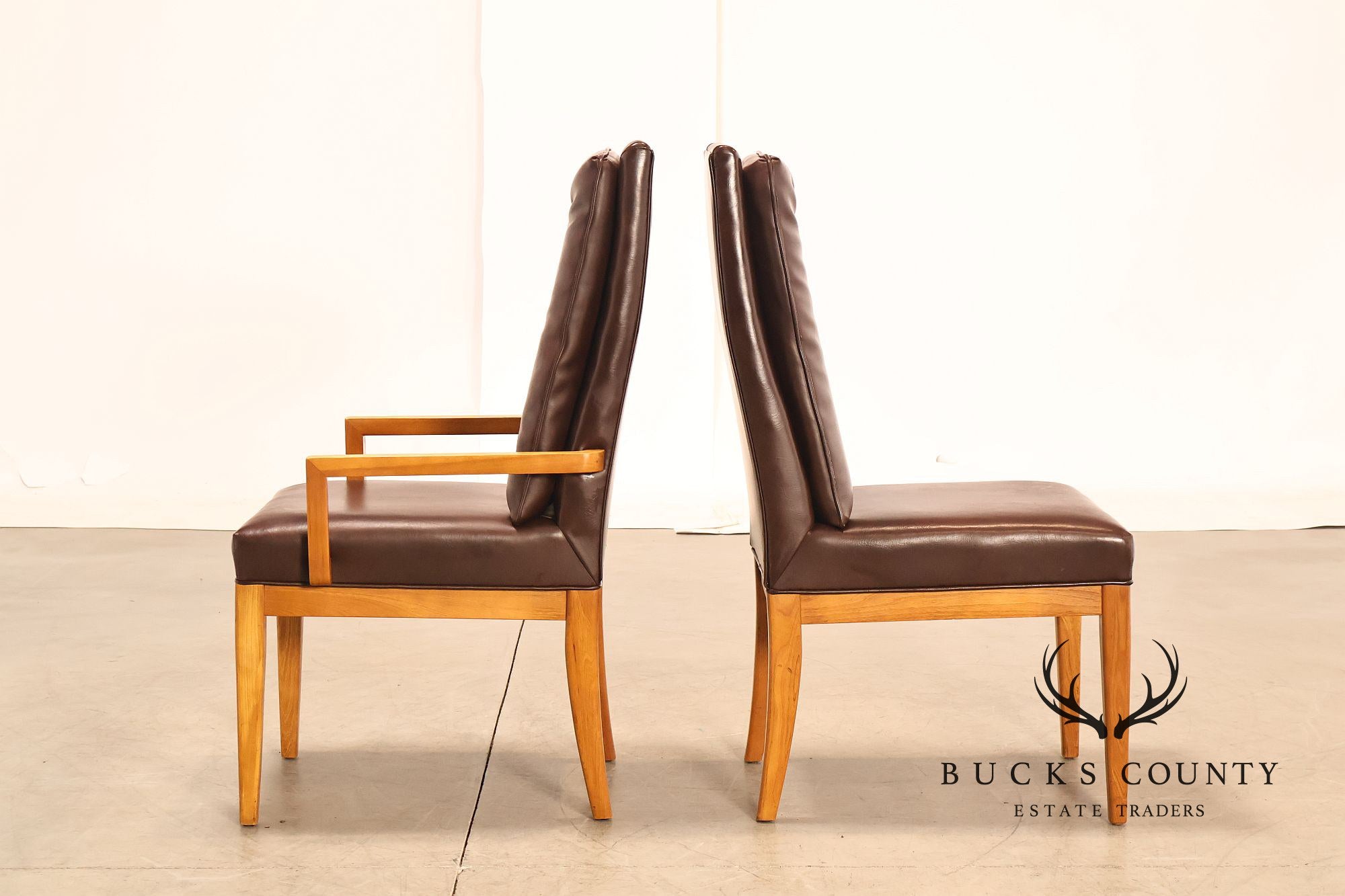 Mid Century Modern Set of Eight Walnut and Leather Dining Chairs