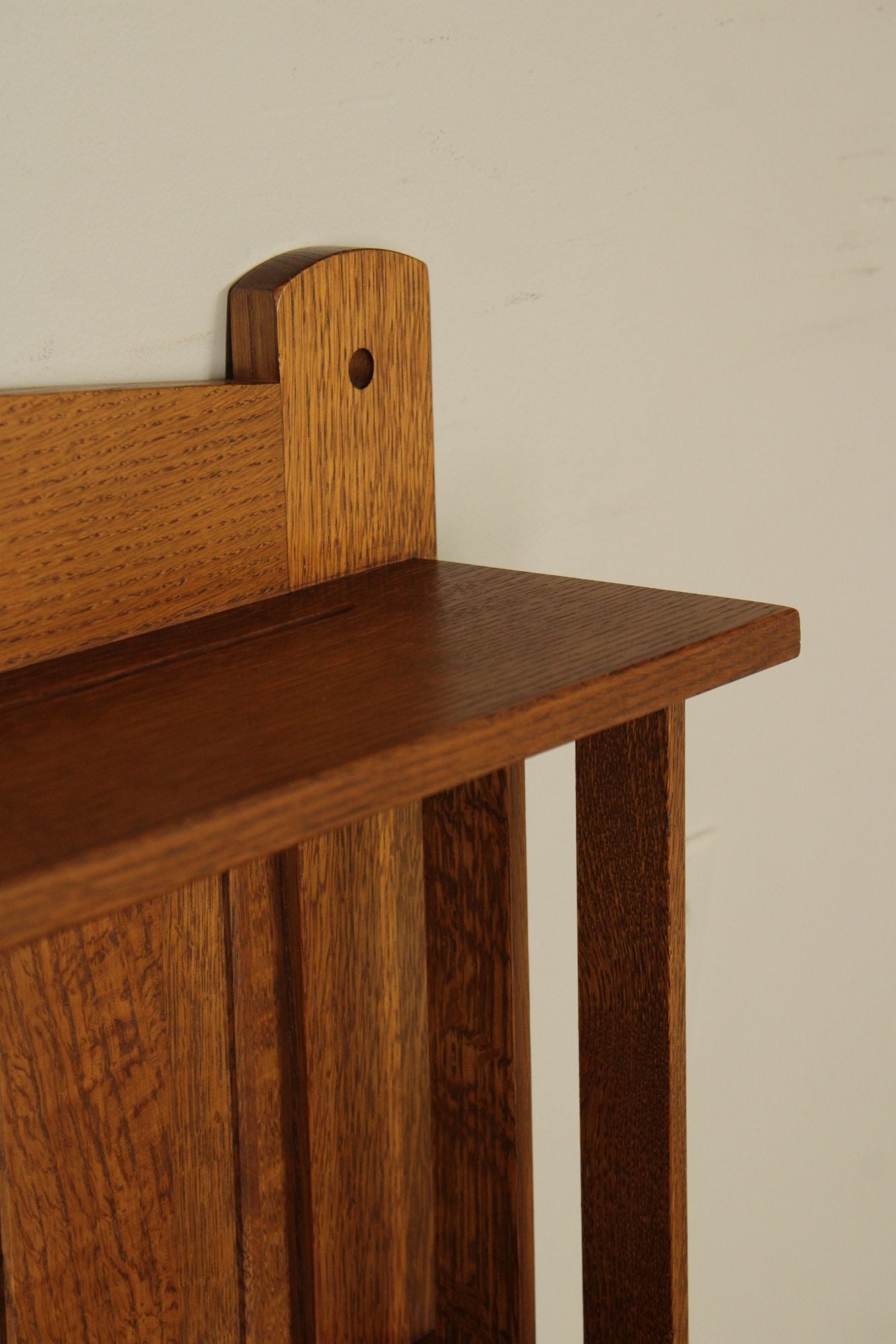 Stickley Mission Collection Oak Plate Rack