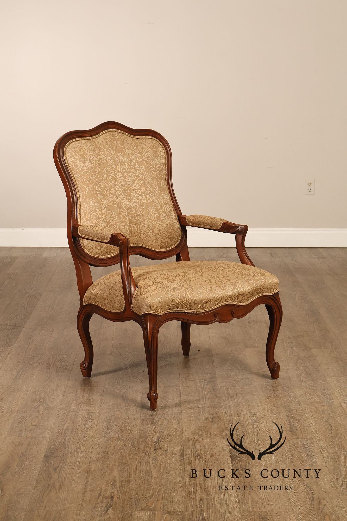 Ethan Allen French Louis XV Style Pair of Fauteuil Armchairs