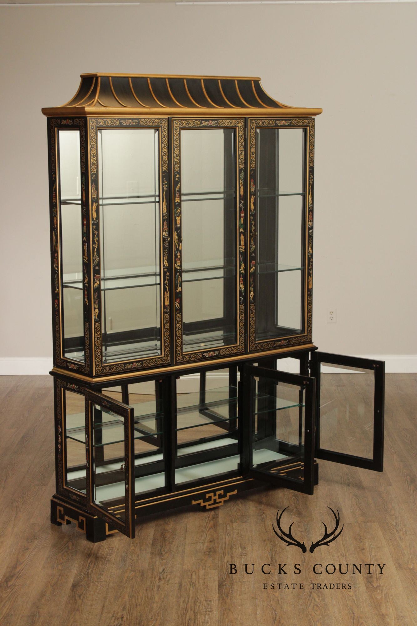 PULASKI FURNITURE CHINOISERIE PAGODA DISPLAY CABINET
