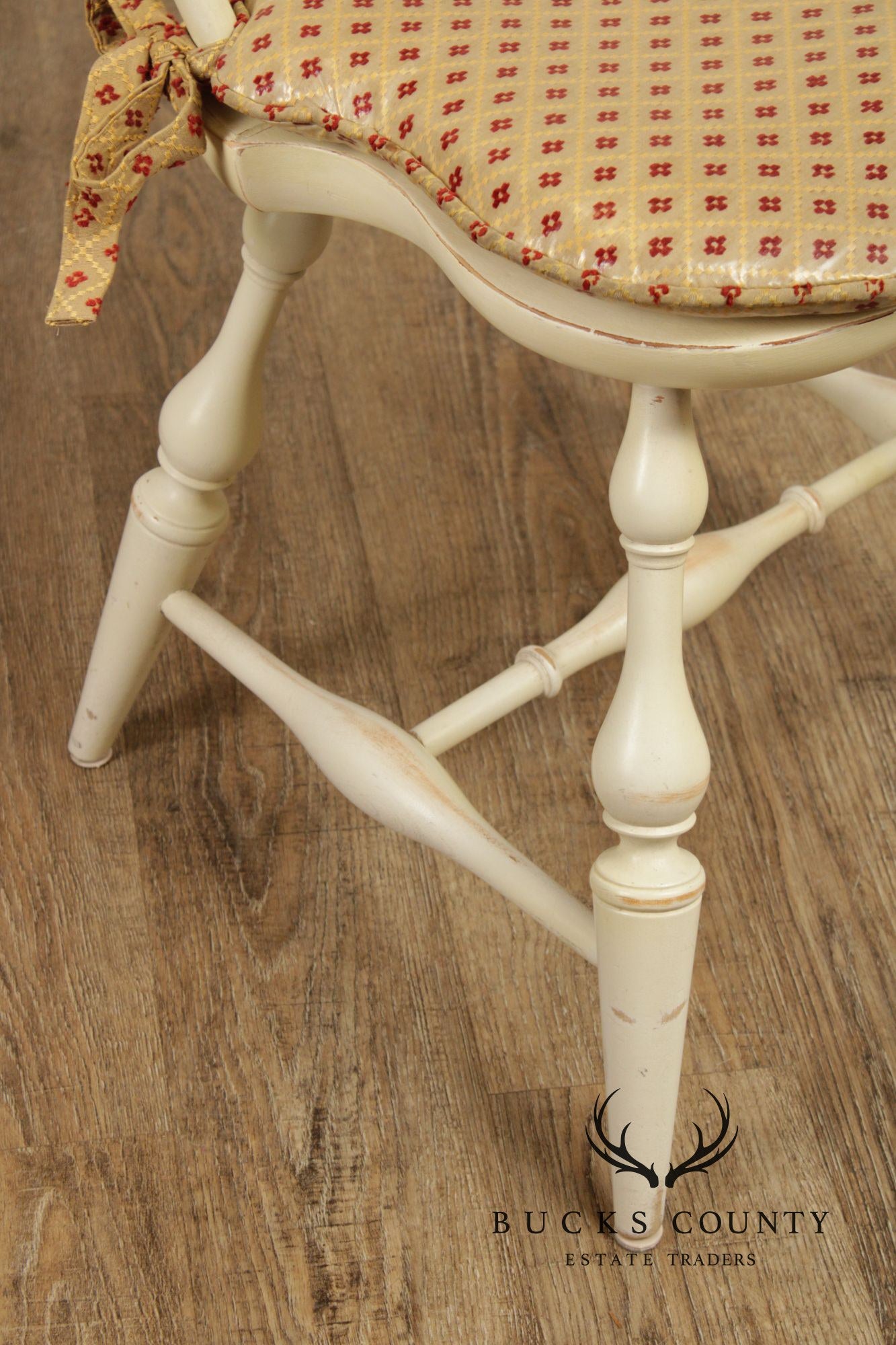 Nichols and Stone Set of Six Painted Windsor Dining Chairs