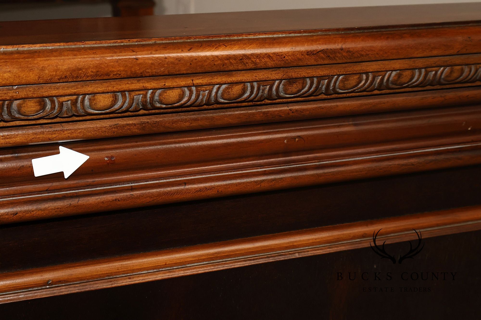 Pulaski Furniture 'St. Raphael' King Poster Bed