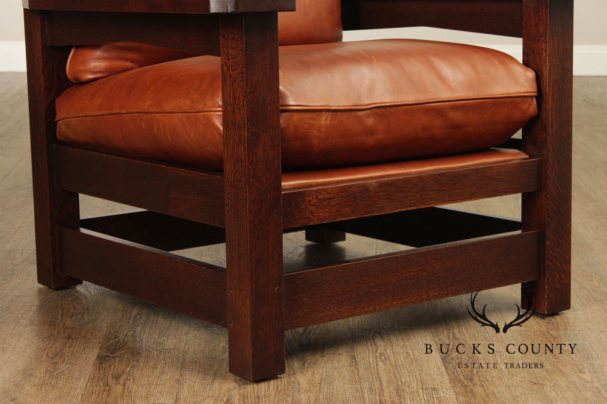 Stickley Mission Collection 'Eastwood' Armchair with Foot Stool