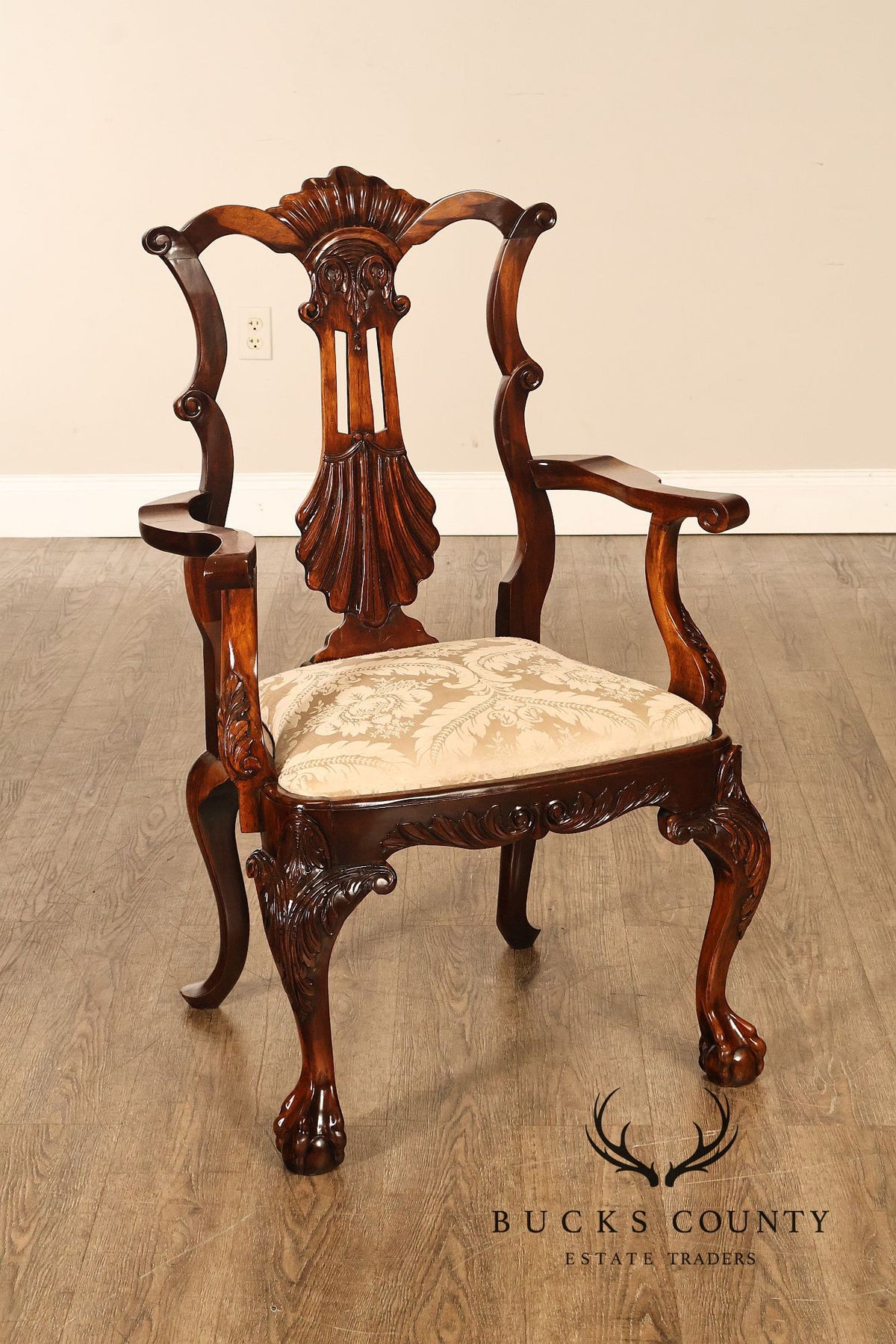 Chippendale Style Set Of 8 Mahogany Carved Claw Foot Dining Chairs