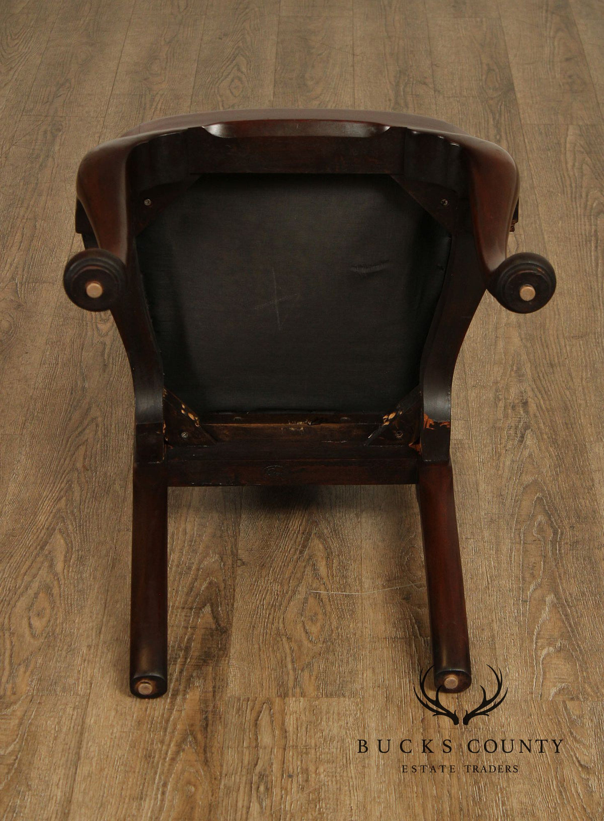 Stickley Queen Anne Style Set of Eight Mahogany Dining Chairs