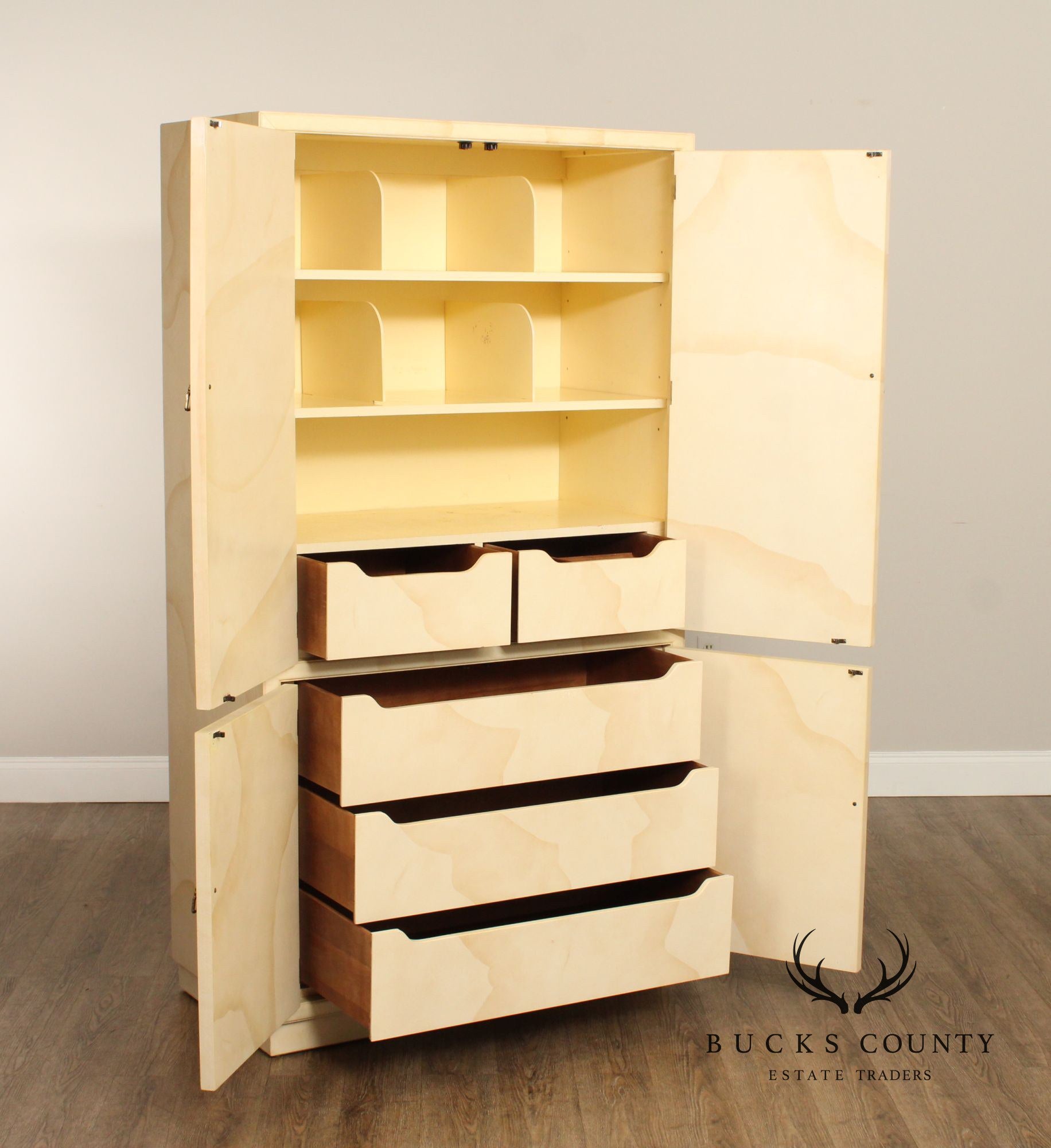 Henredon 'Villa Borghese' Carved and Lacquered Armoire