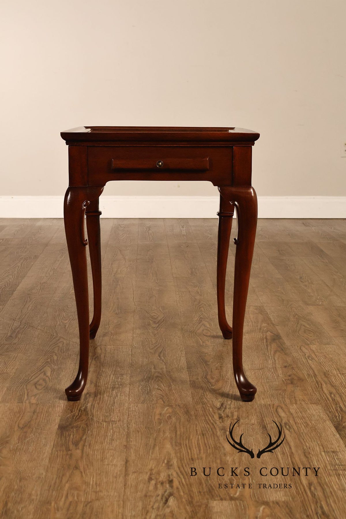 Queen Anne Style Mahogany Tea Side Table