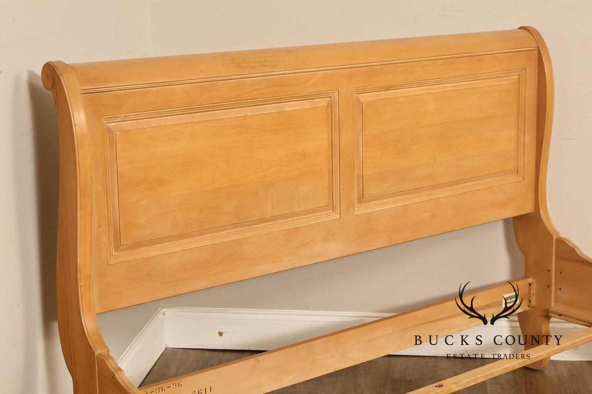 Ethan Allen 'Country French' Queen Sleigh Bed