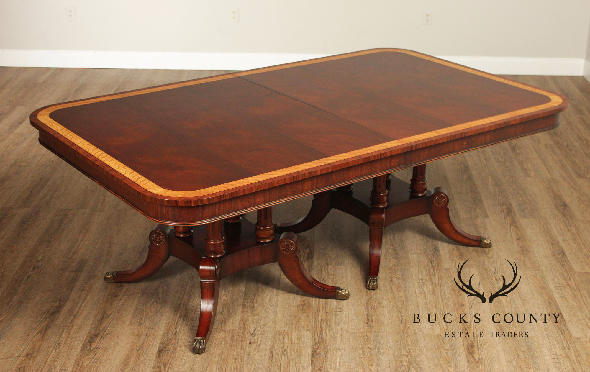 Henredon Natchez Mahogany Double Pedestal Dining Table With Three Leaves