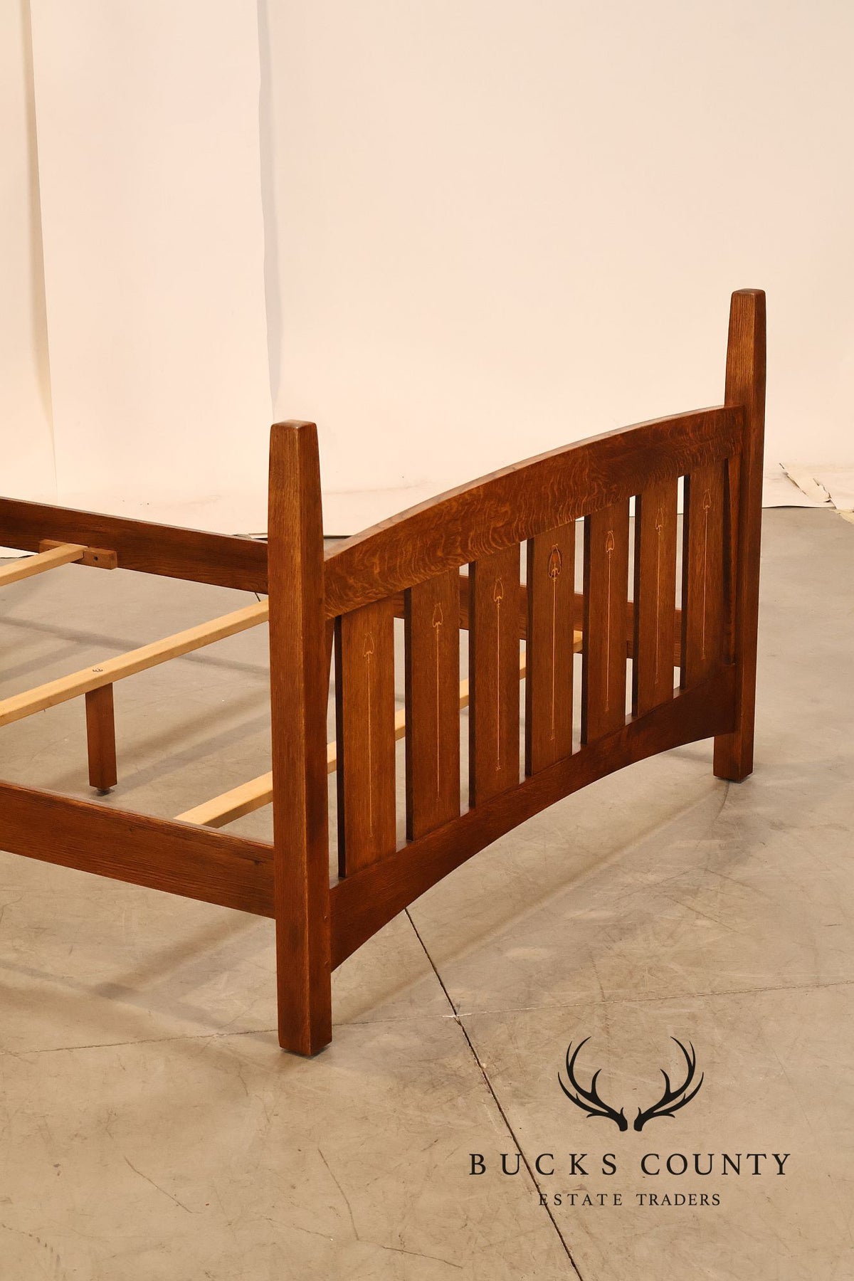 Stickley Mission Collection Oak Harvey Ellis Inlaid Queen Size Bed Frame
