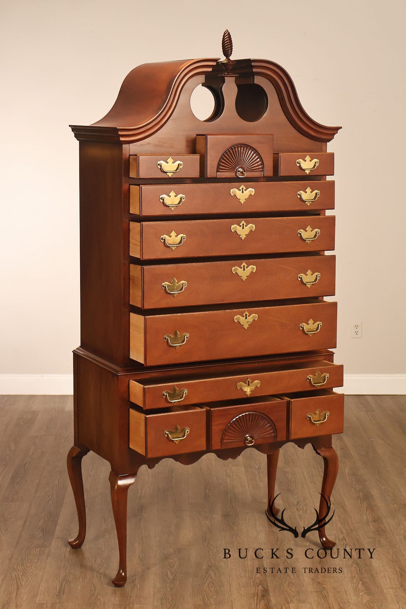 Hickory Chair 'Historical James River Plantations' Mahogany Highboy