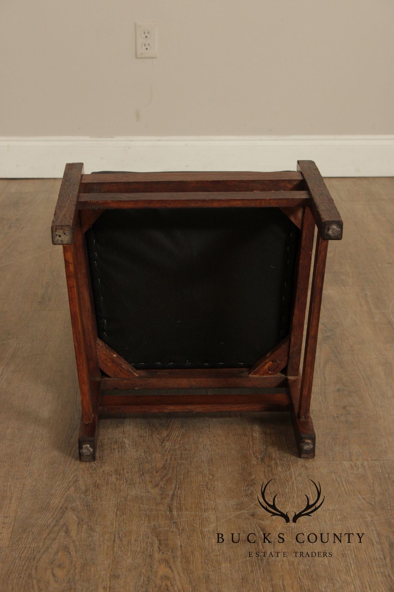 Knaus Meisterwerk Furniture Mission Oak Side Chair