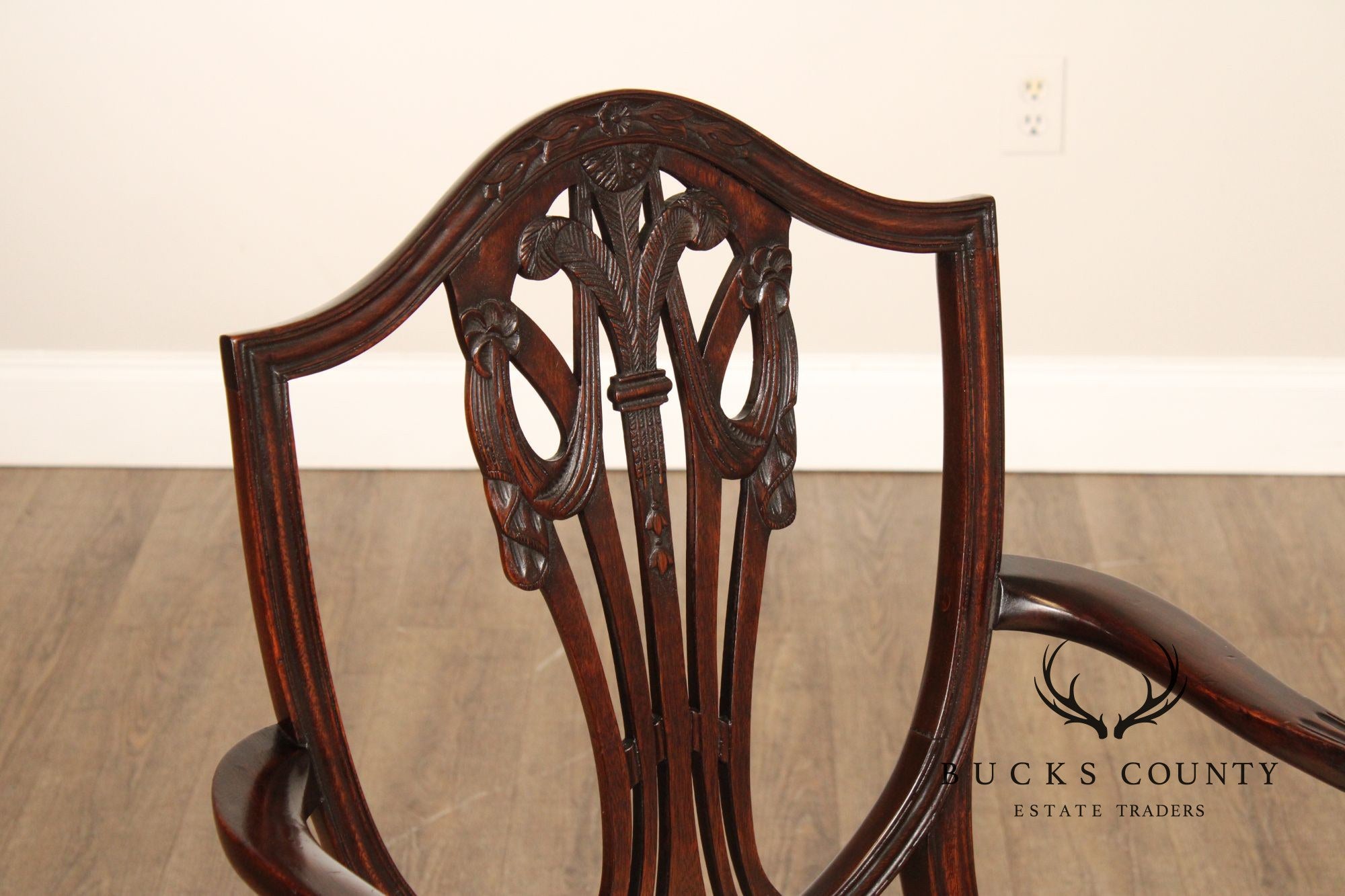 George III Style Quality Set Of Eight Carved Mahogany Shield Back Dining Chairs