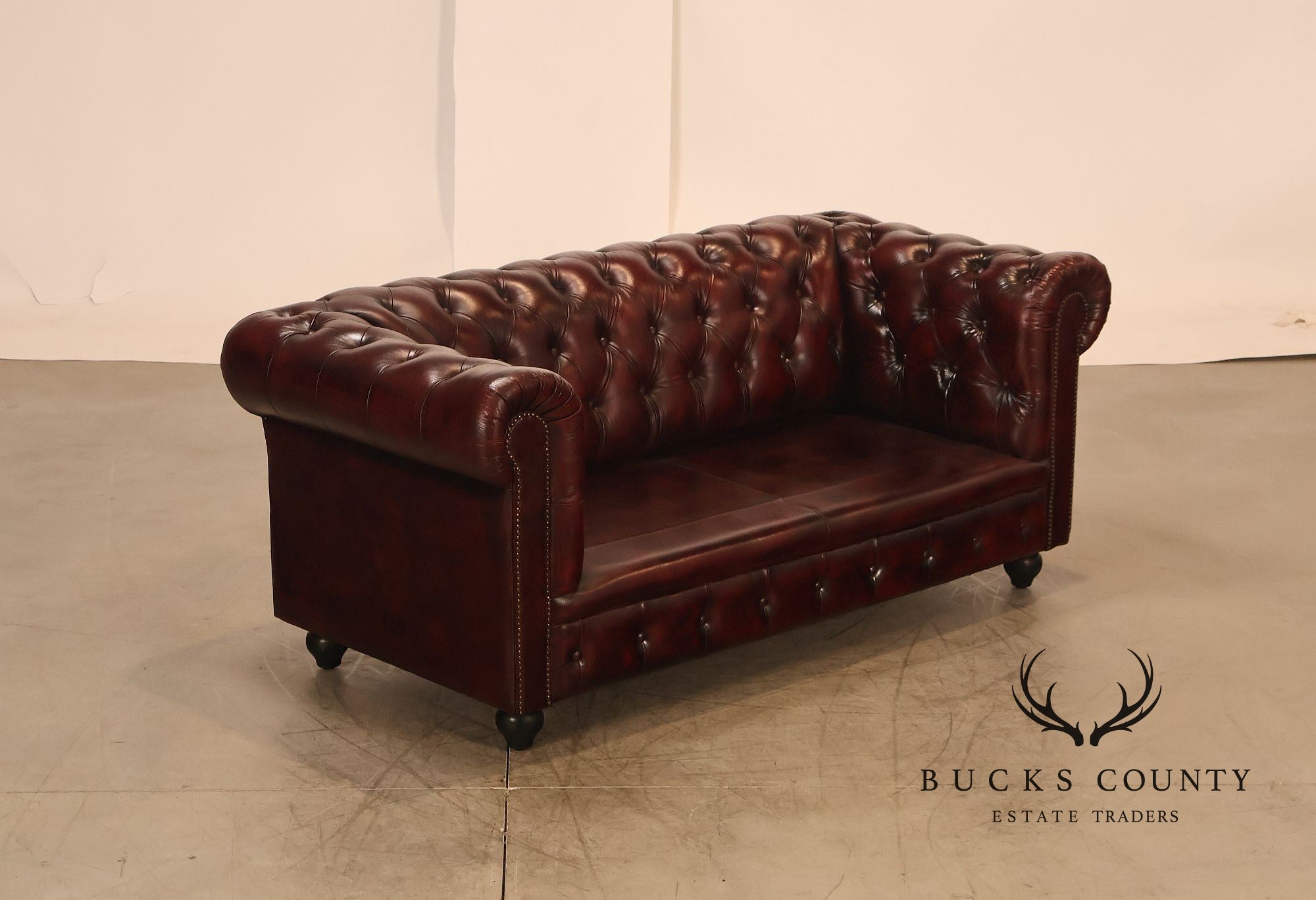 Chesterfield Style Oxford Red Tufted Leather Sofa