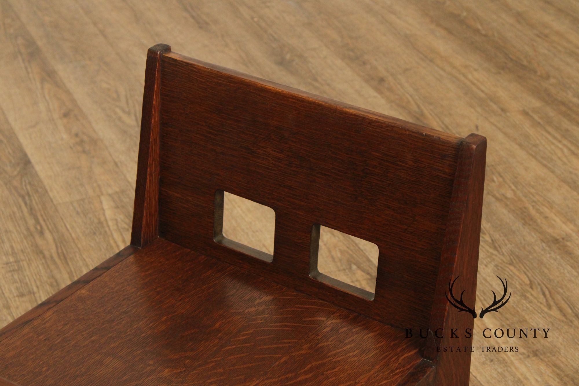 Limbert Antique Mission Oak Cut-Out Window Bench
