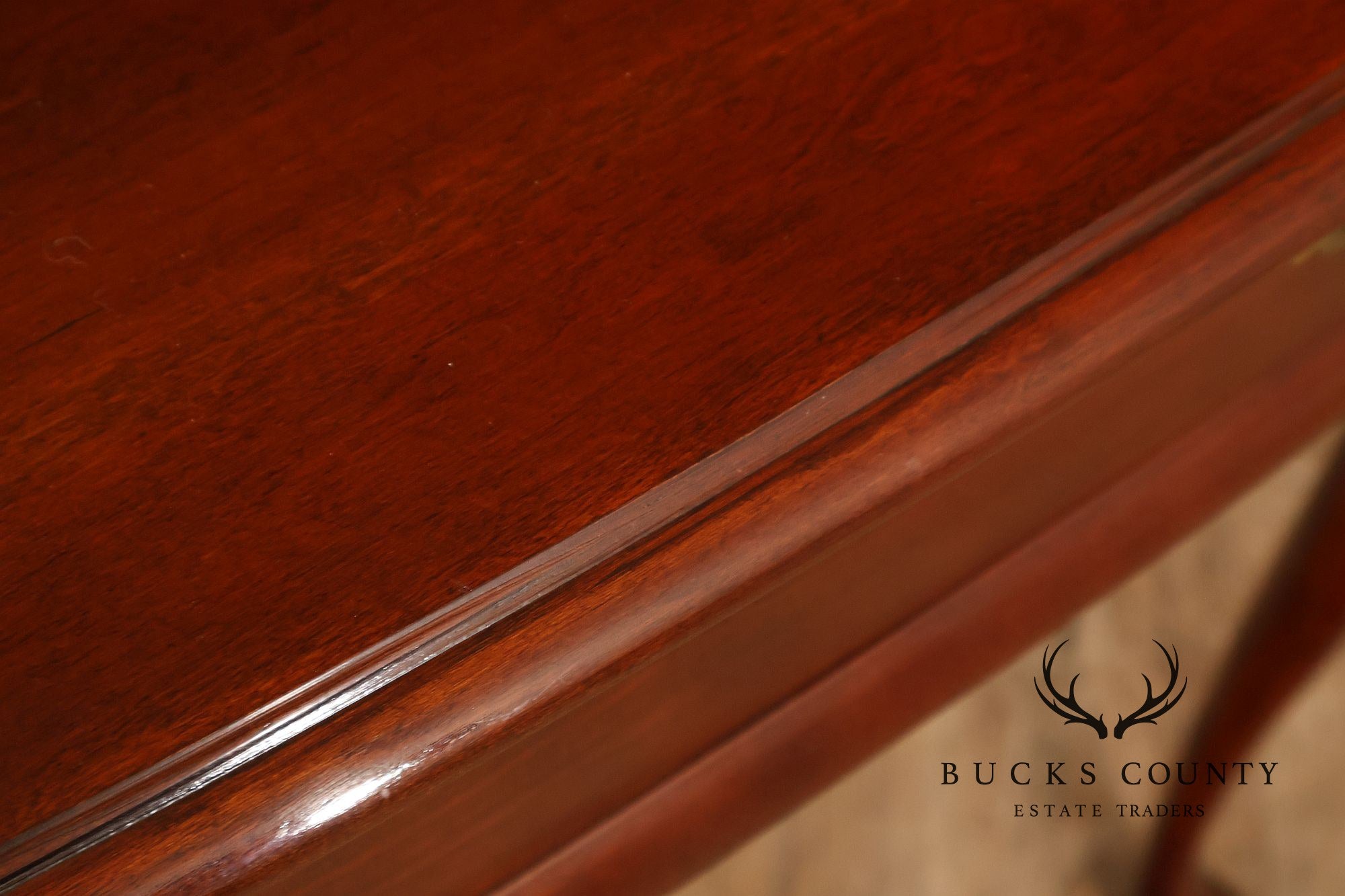 Superior Furniture Company Traditional Oval Cherry Petite Writing Desk