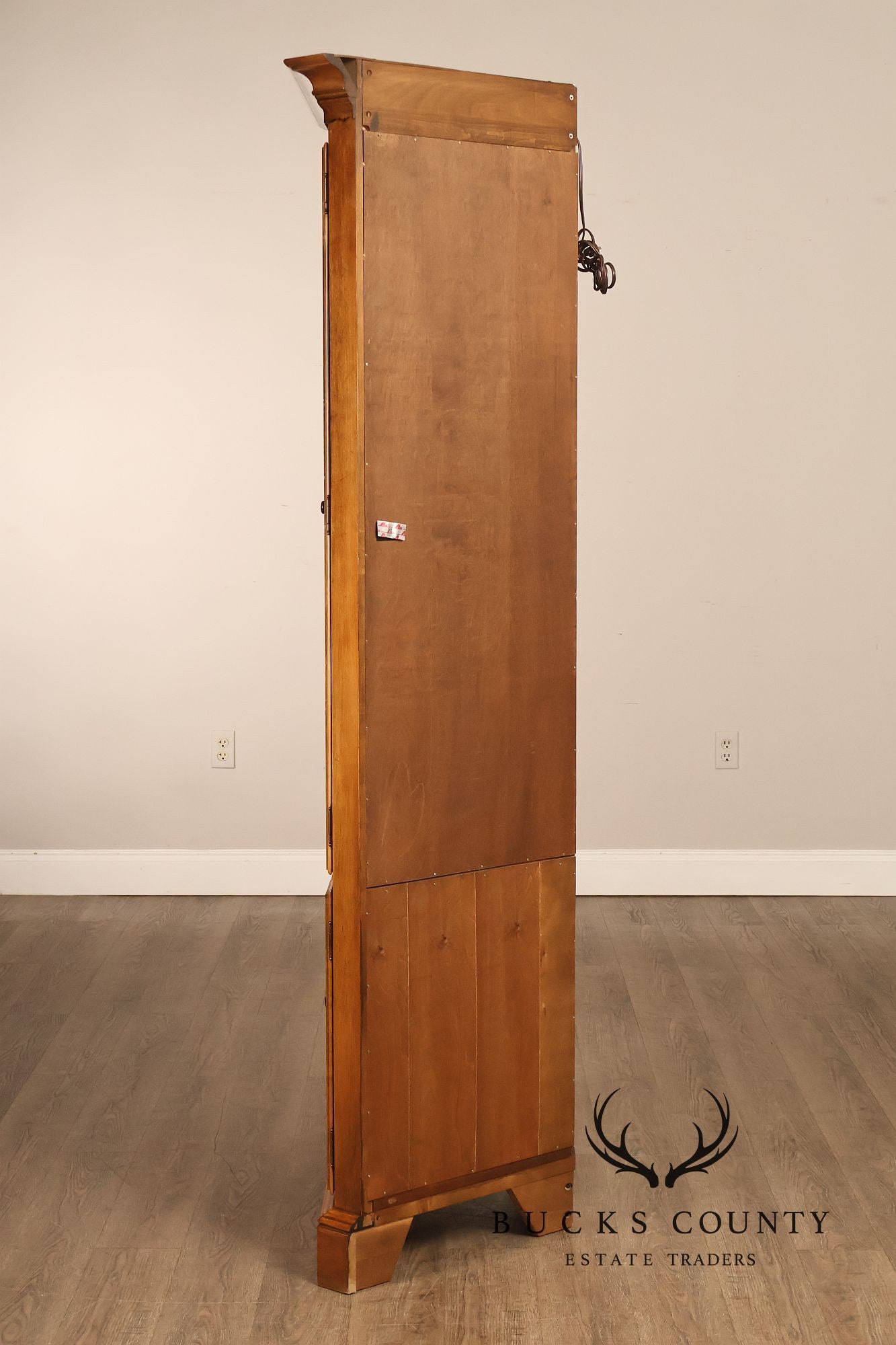 Ethan Allen 1776 Collection Pair of Maple Corner Cabinets