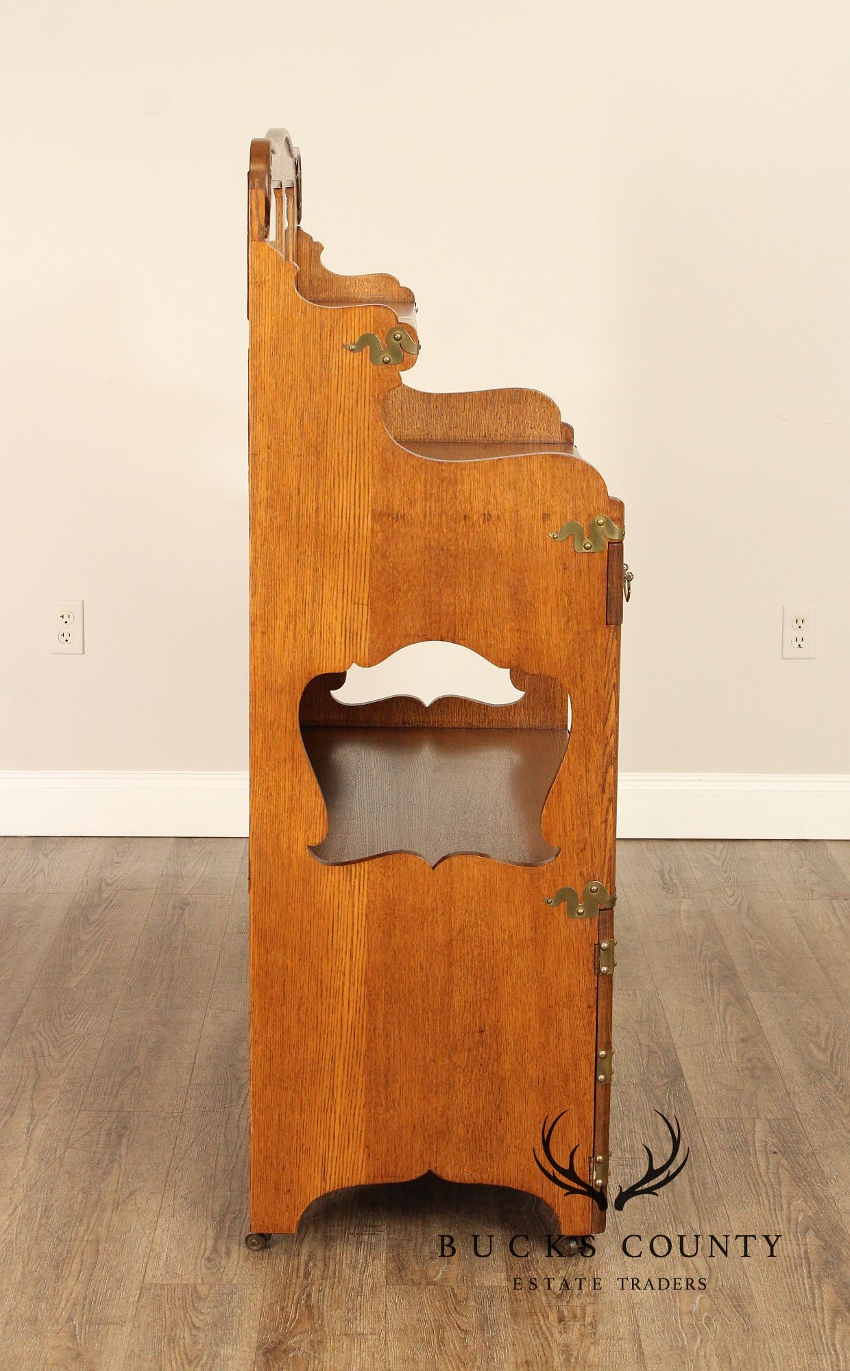 Antique Victorian Golden Oak Sideboard With Mirrored Back