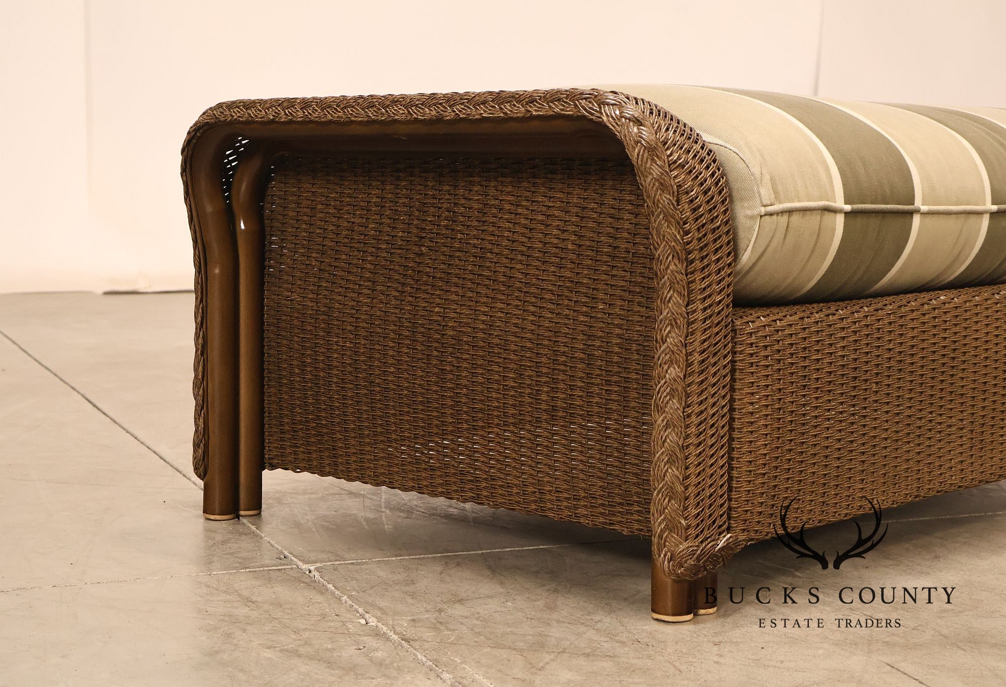 Lloyd Flanders 'Reflections' Outdoor Wicker Ottoman