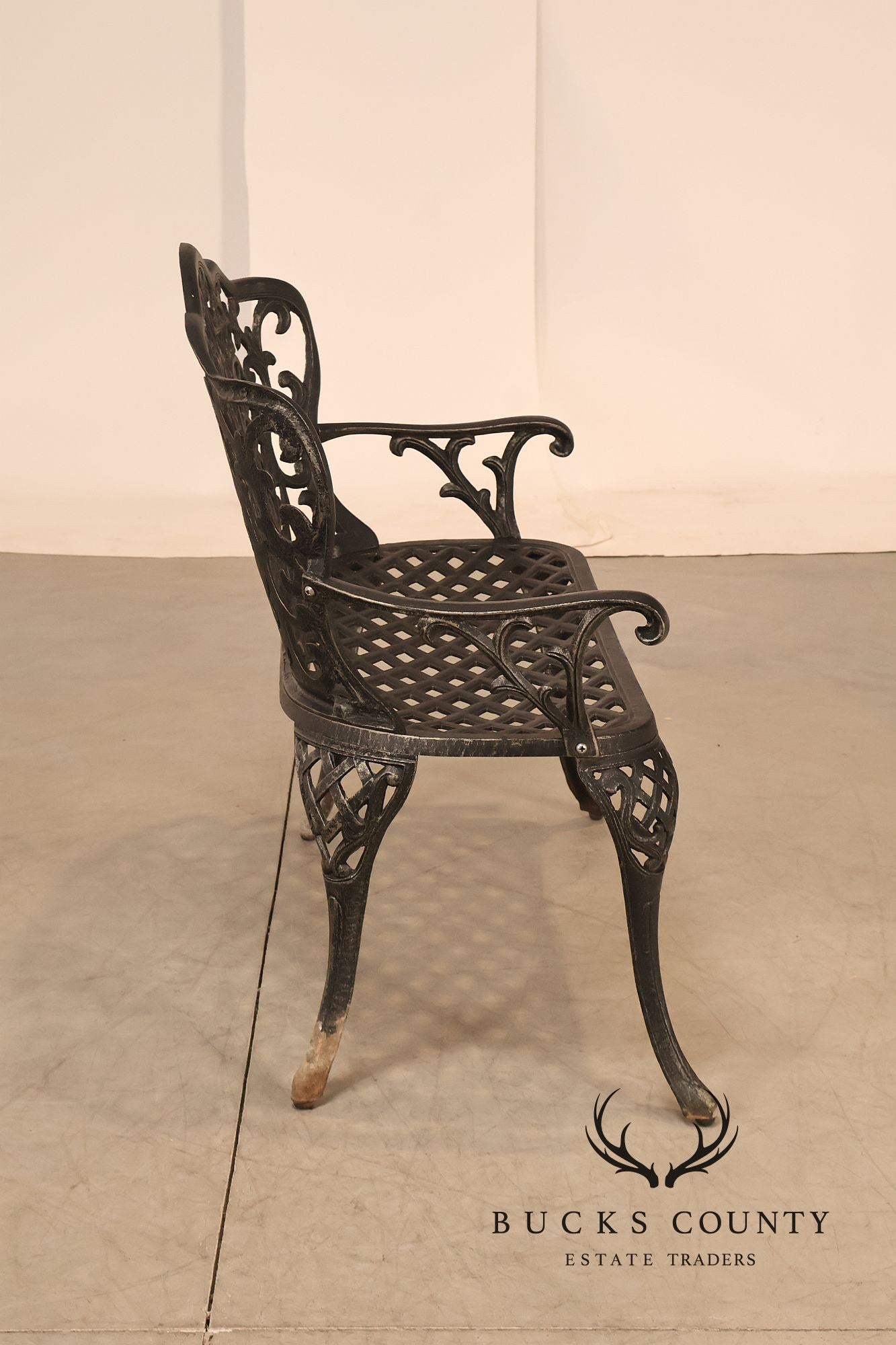 Cast Aluminum Garden Bench With Ornate Lattice Back