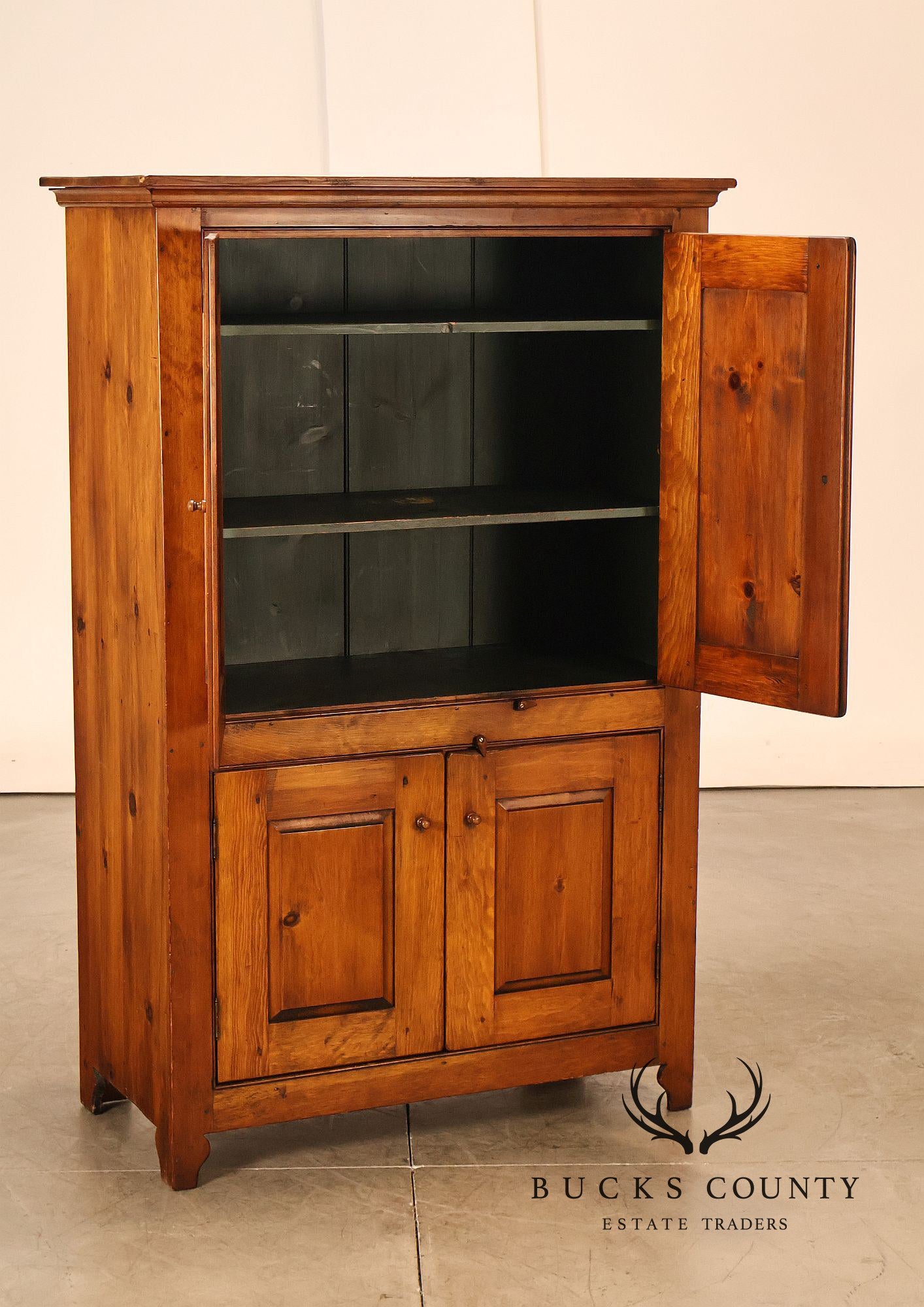 William Draper Cabinetmaker Rustic Country Pine Four Door Cupboard
