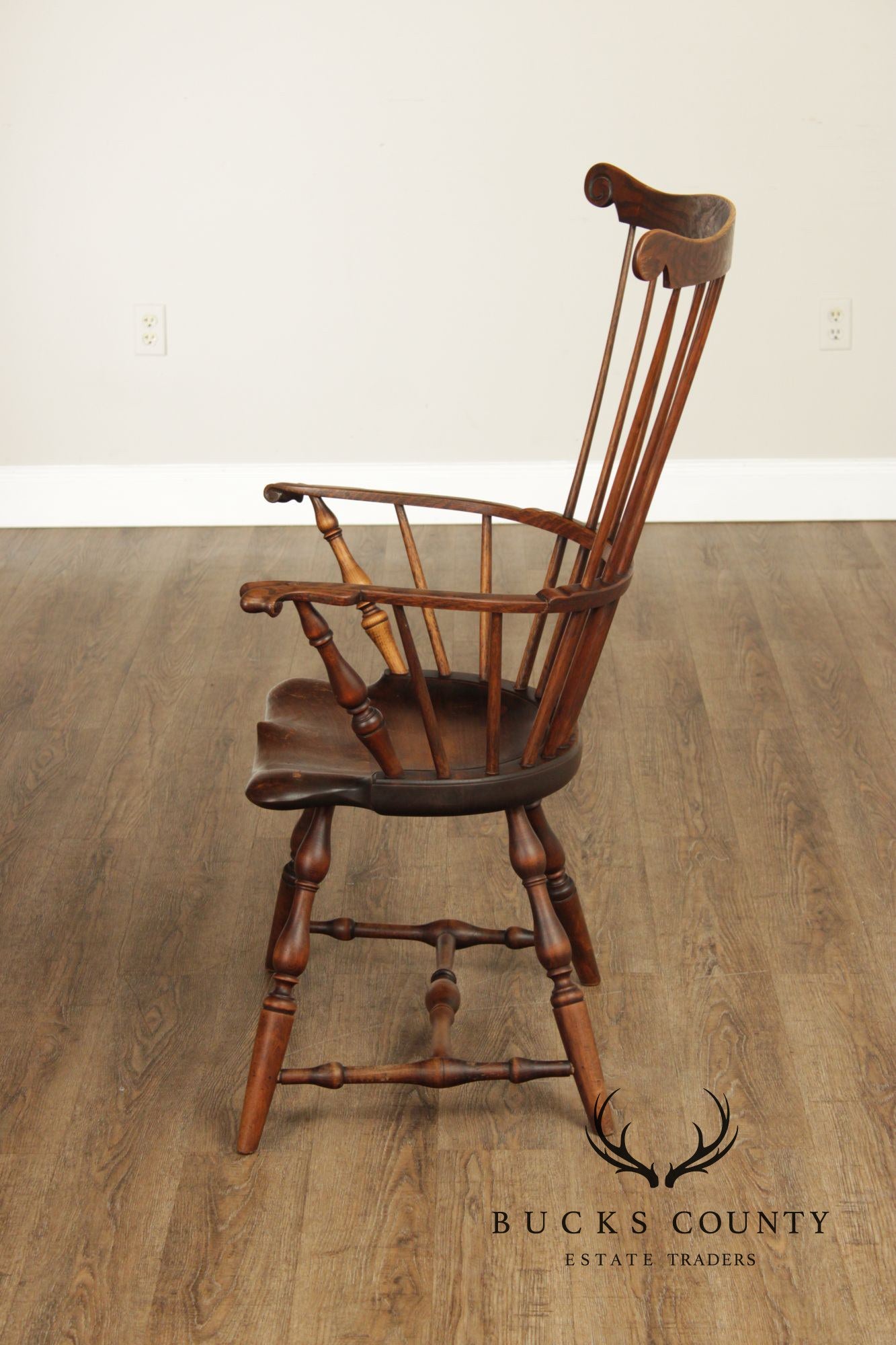John M. Bair Custom Quality Vintage Comb Back Windsor Armchair
